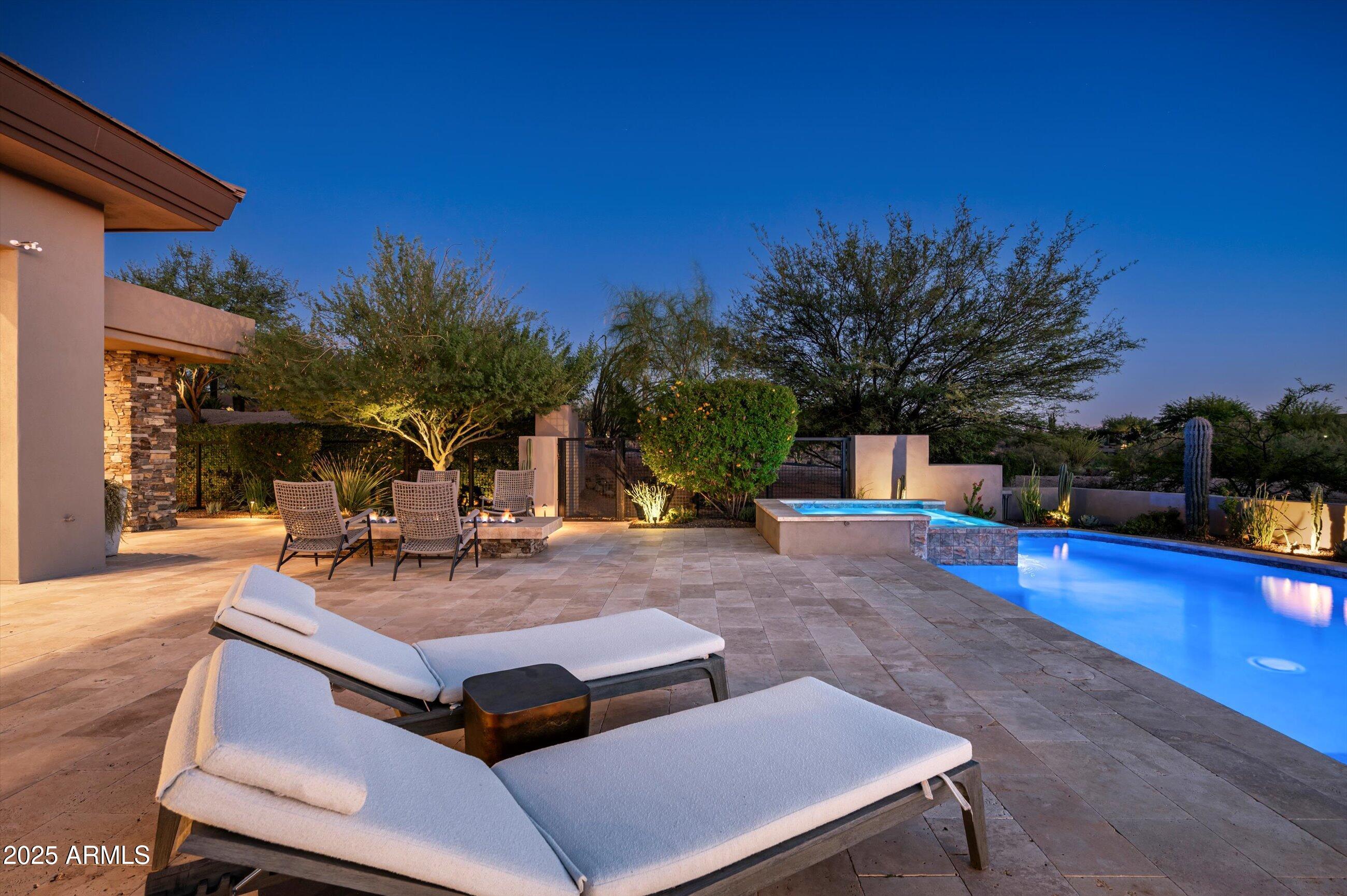 DESERT MOUNTAIN - Residential