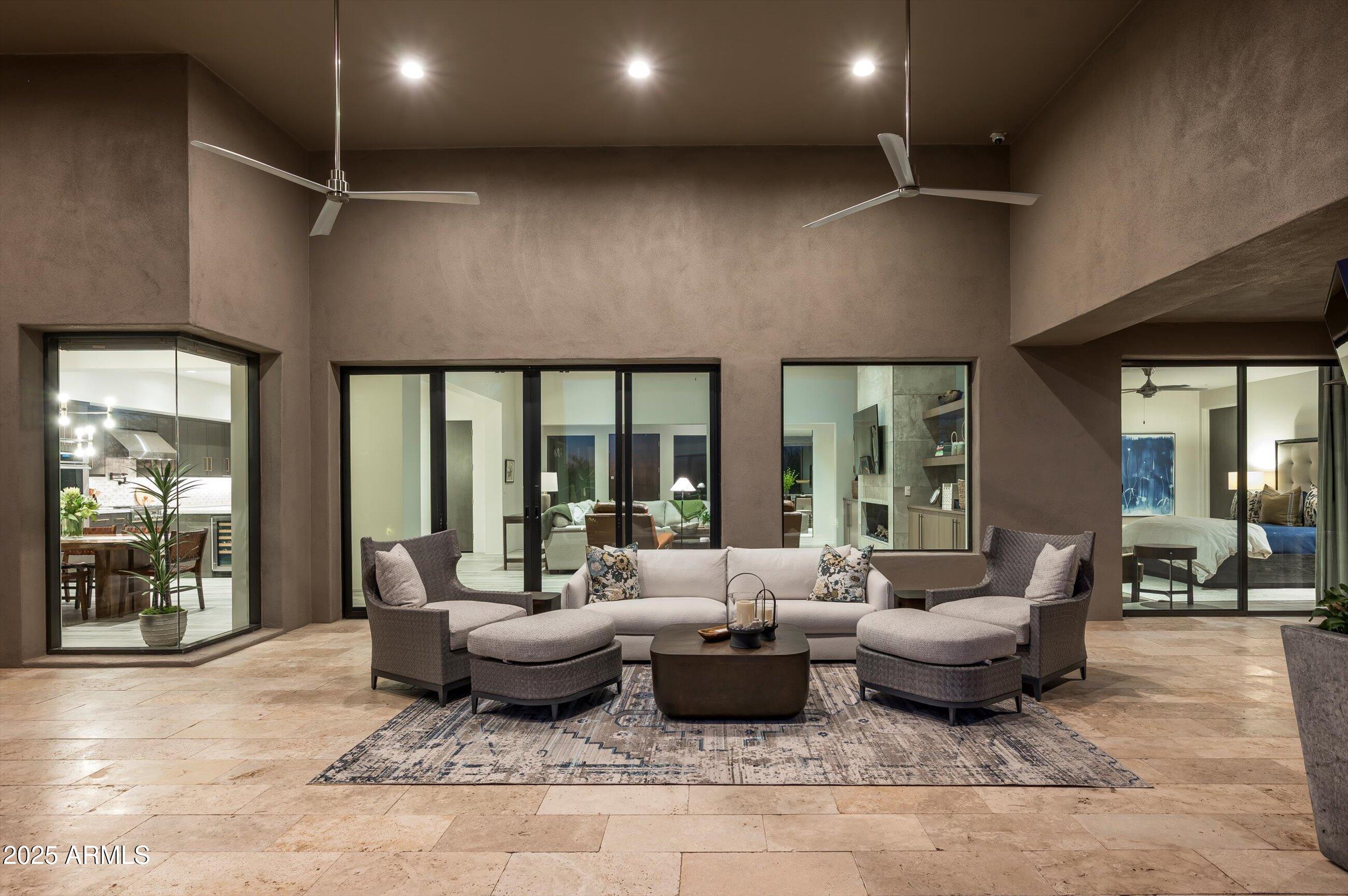 DESERT MOUNTAIN - Residential