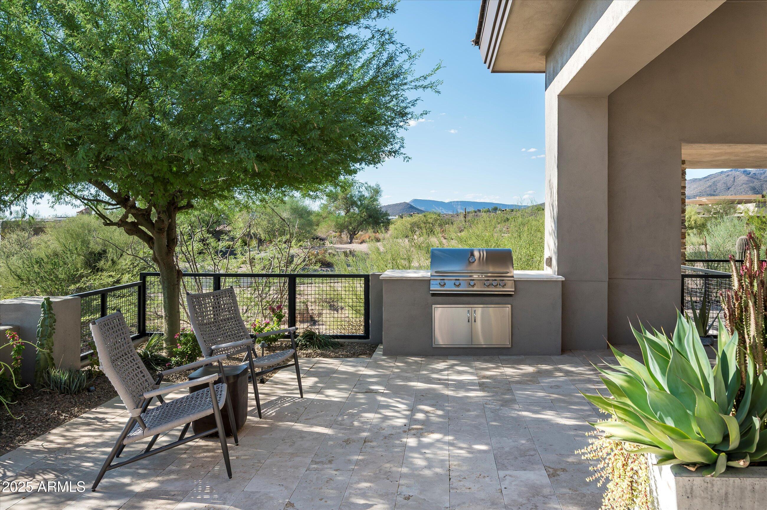 DESERT MOUNTAIN - Residential