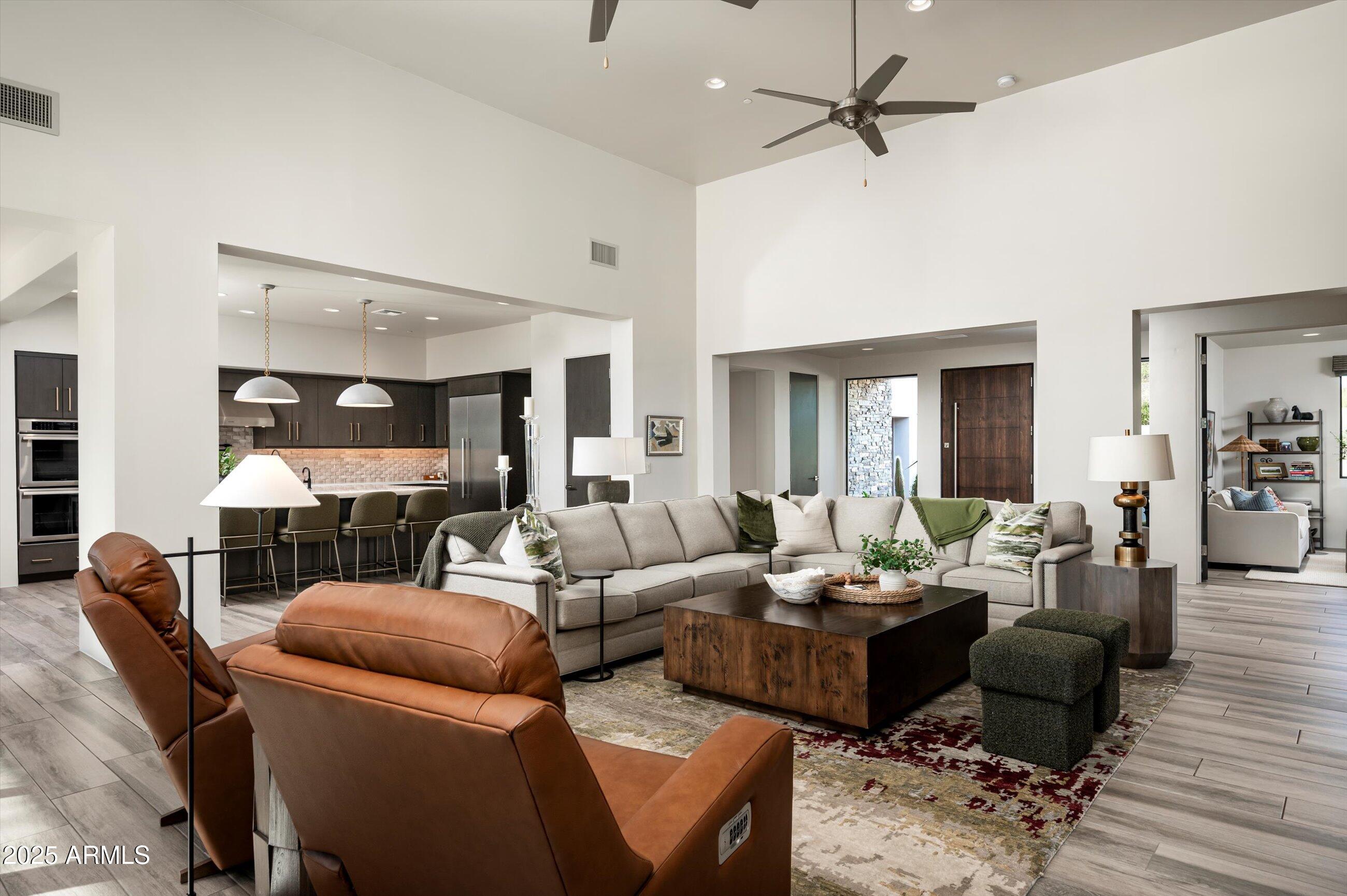 DESERT MOUNTAIN - Residential