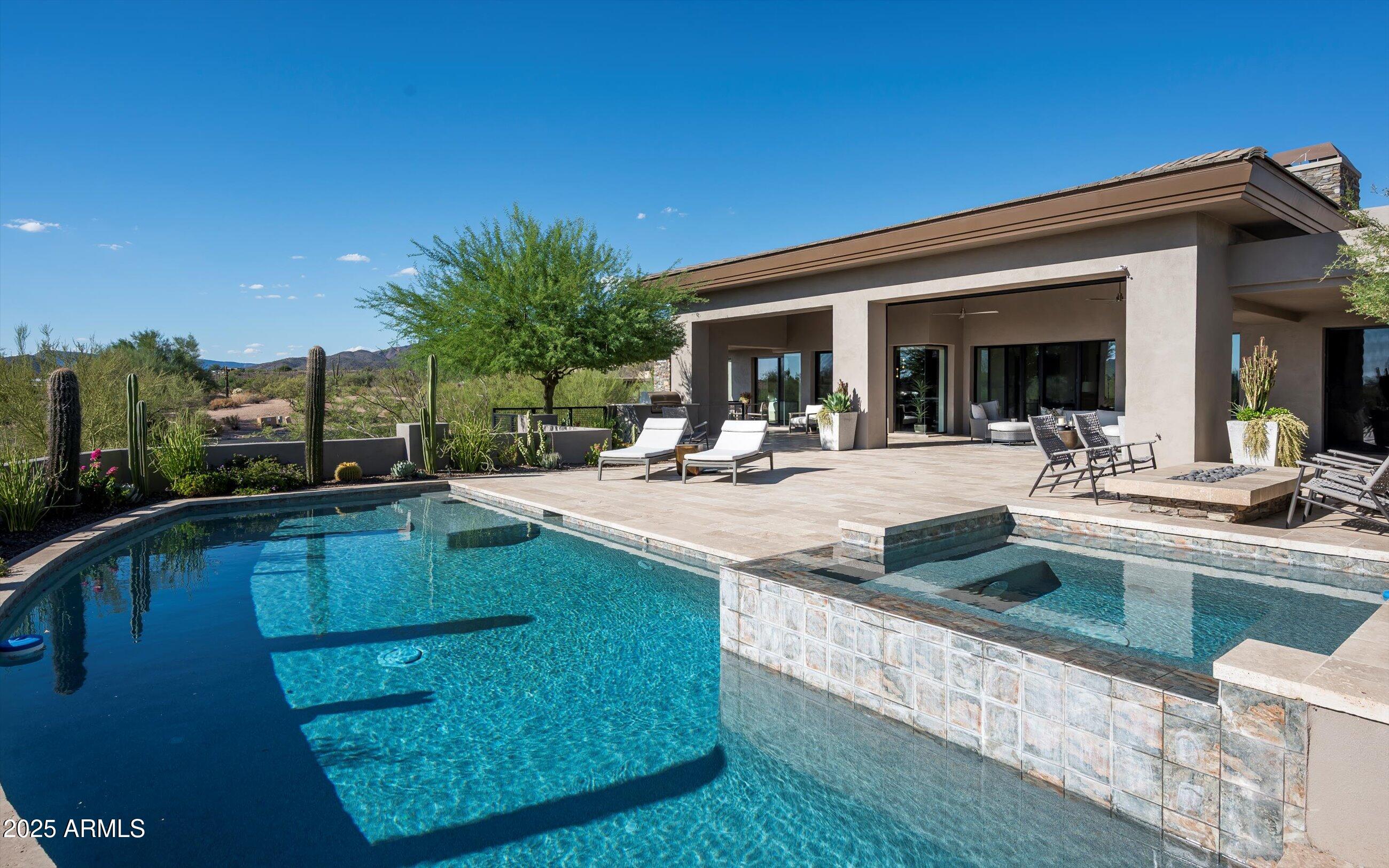 DESERT MOUNTAIN - Residential