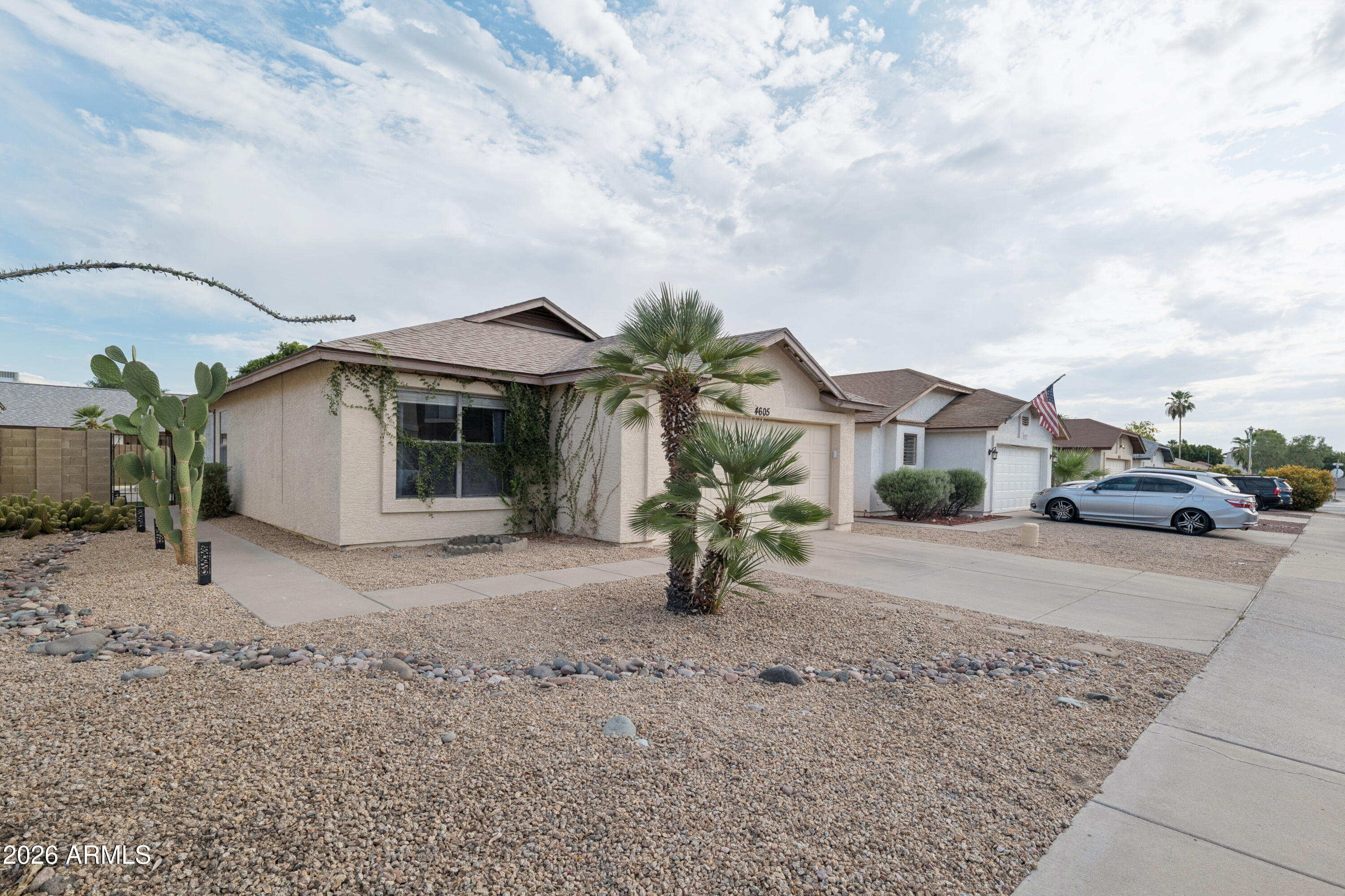 OVERLAND HILLS 3 LOT 485-668 TR A-D - Residential