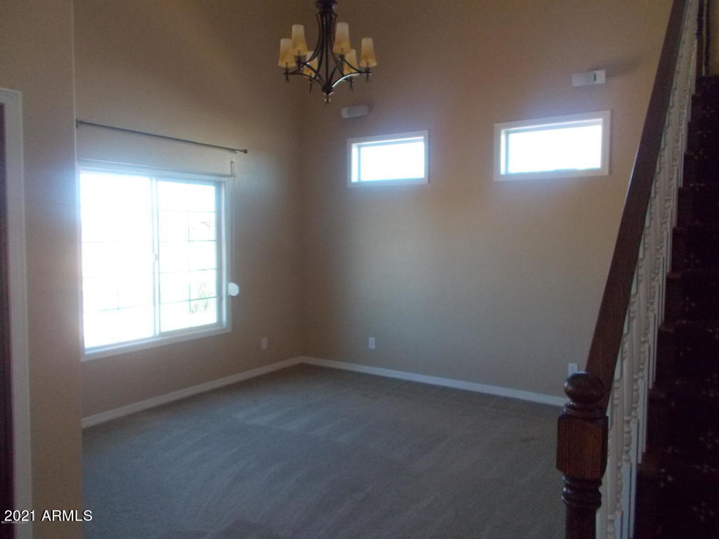 CANYON DE FLORES PHASE 2E - Residential Lease