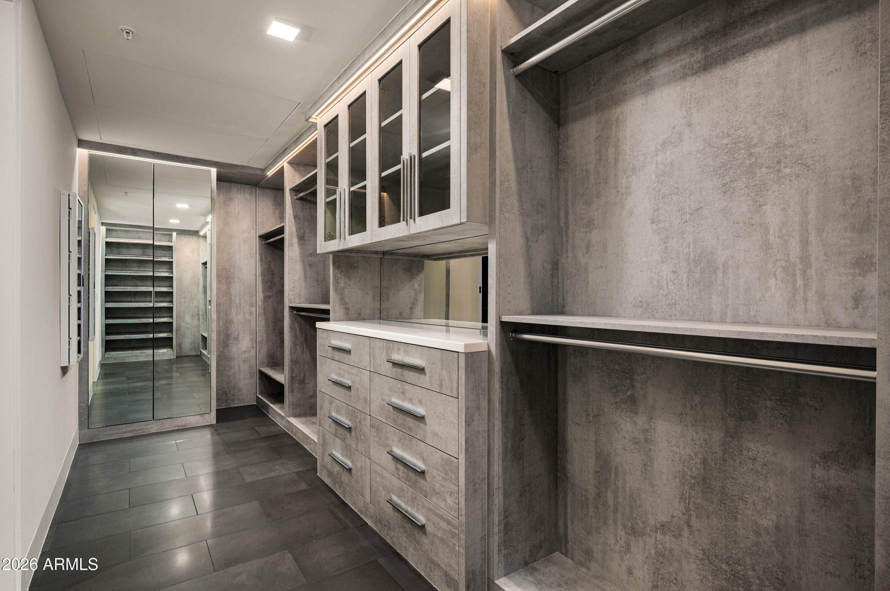 Ritz Carlton Residences - Residential