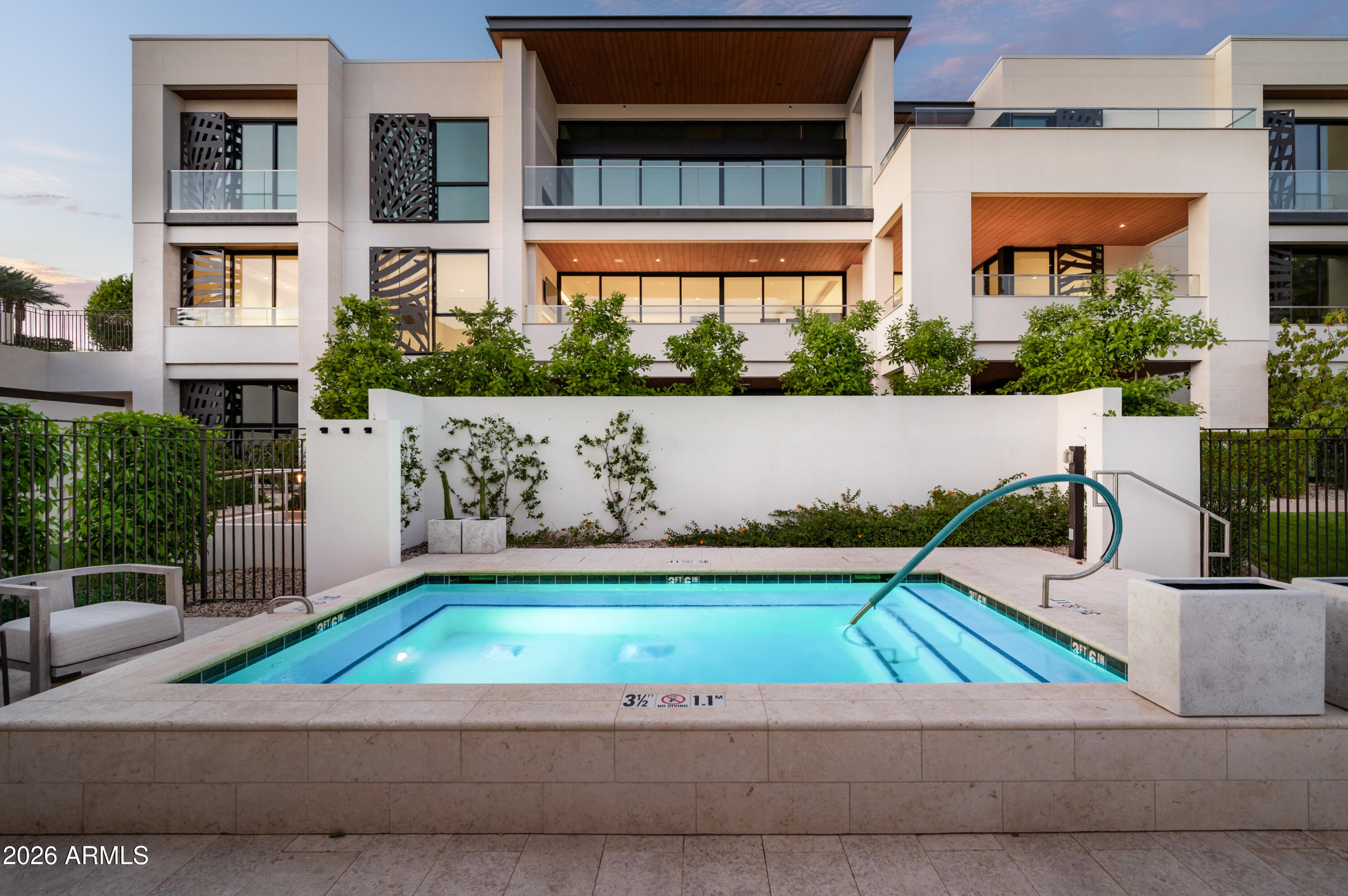 Ritz Carlton Residences - Residential