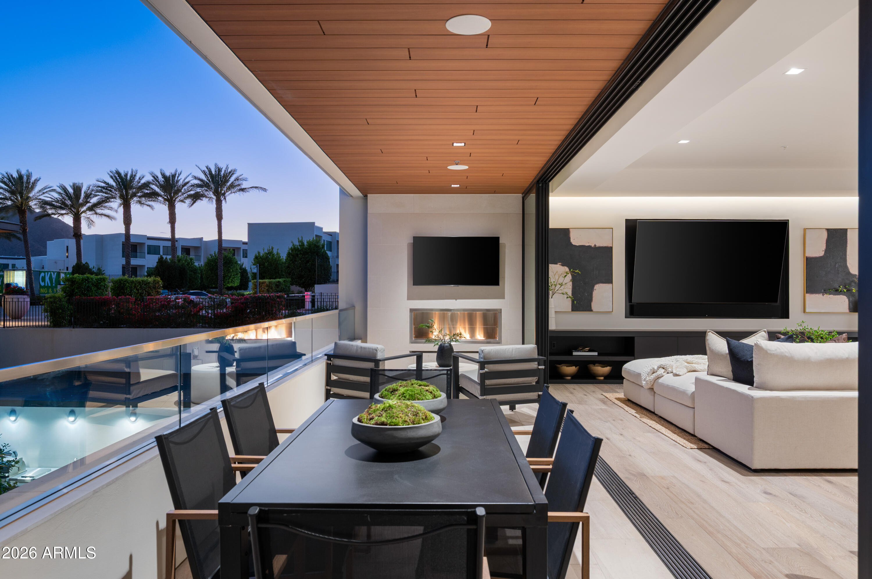 Ritz Carlton Residences - Residential