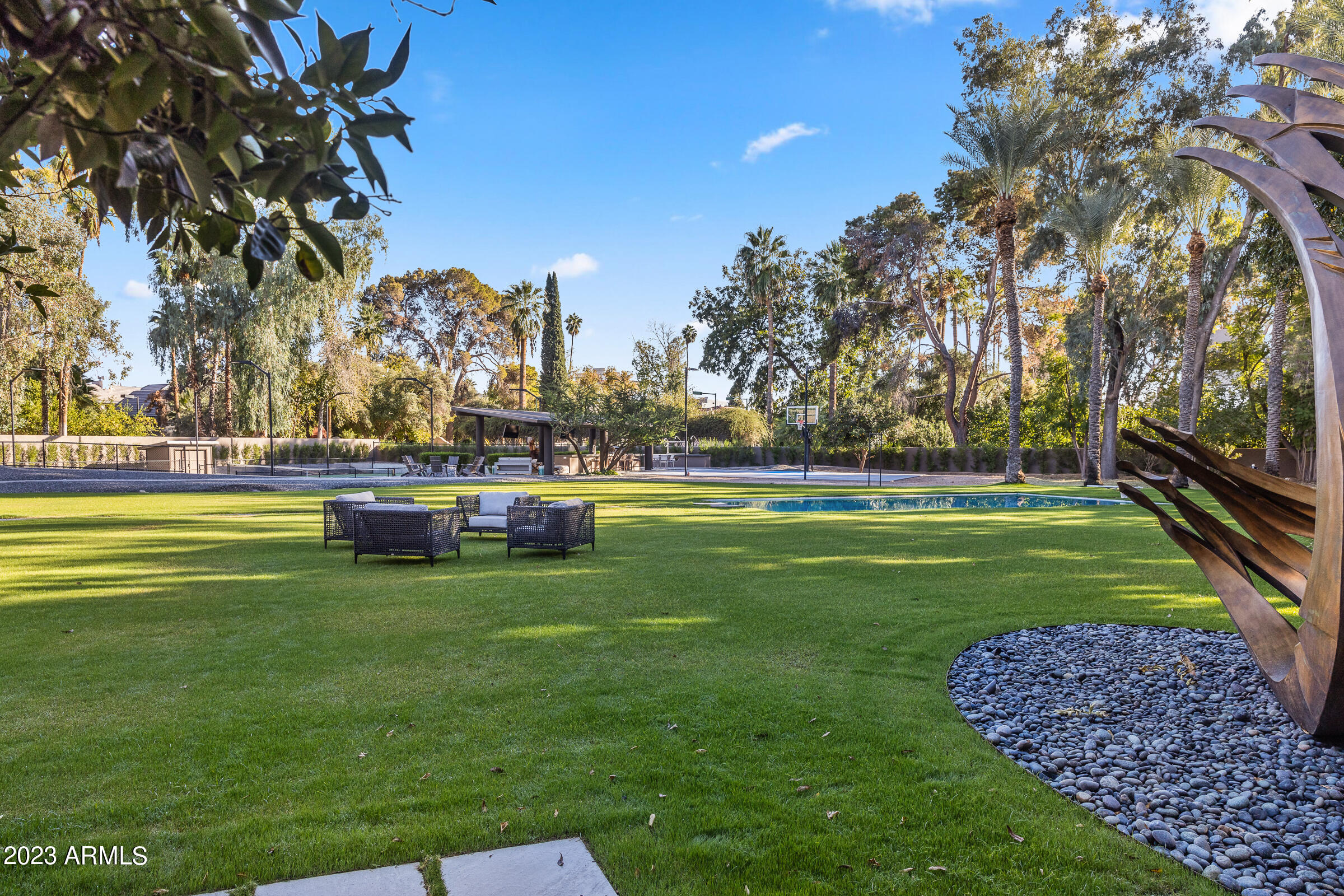 COLTER ESTATES - Residential