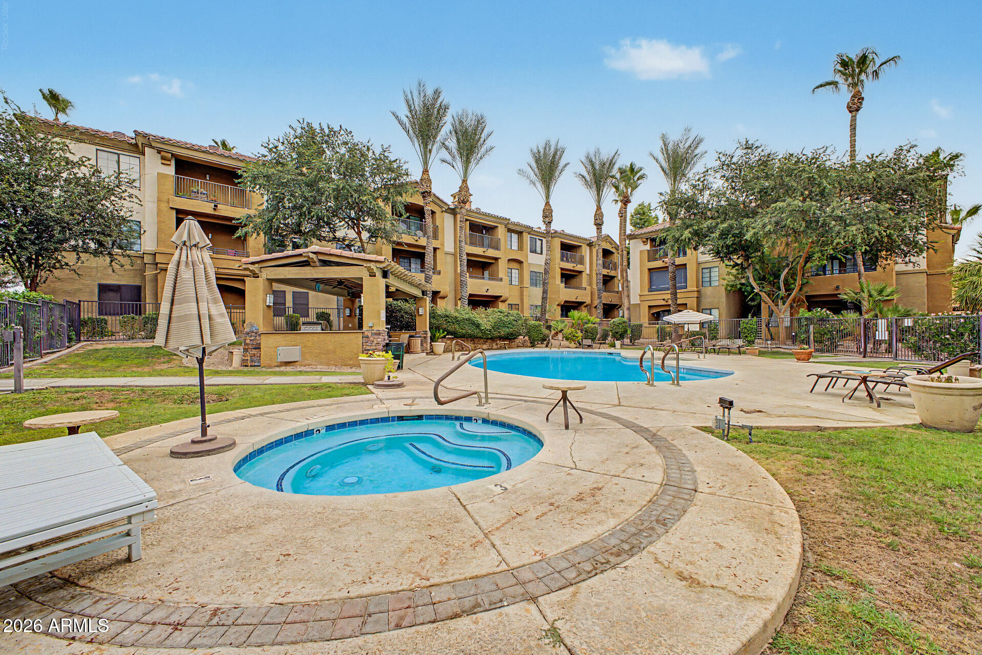 BELAFLORA CONDOMINIUMS - Residential