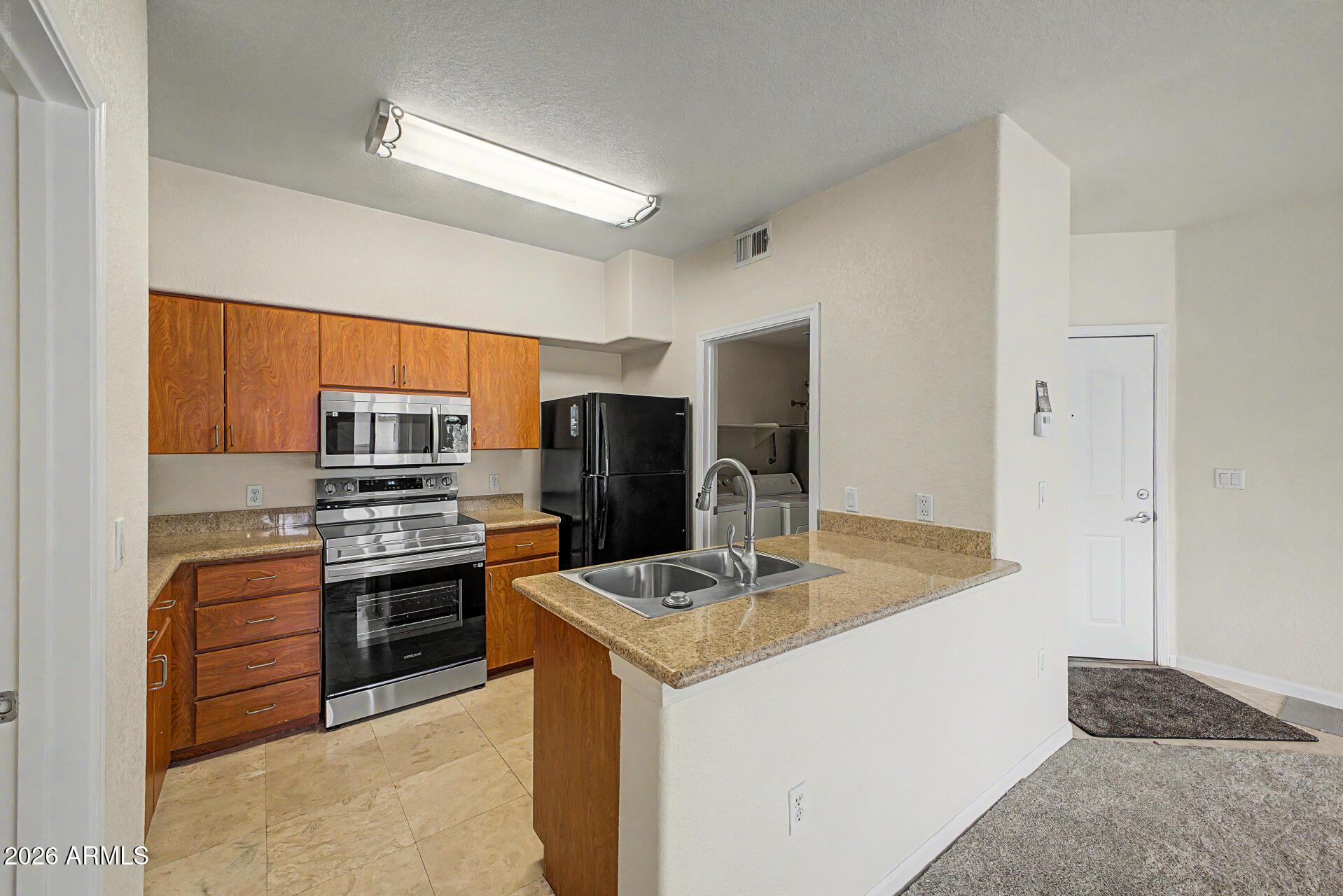 BELAFLORA CONDOMINIUMS - Residential