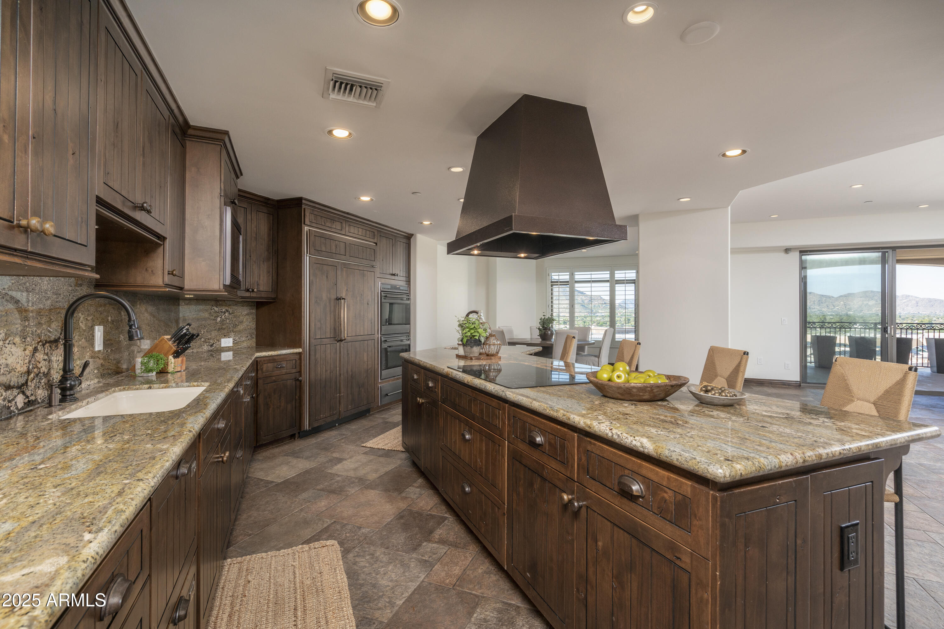 SCOTTSDALE WATERFRONT RESIDENCES CONDOMINIUM - Residential