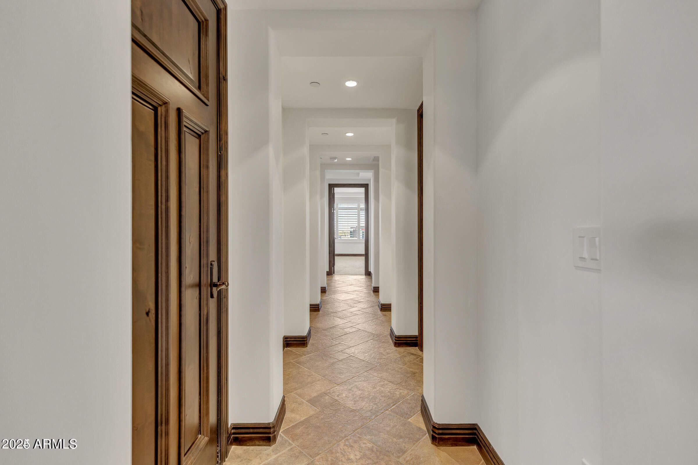 SCOTTSDALE WATERFRONT RESIDENCES CONDOMINIUM - Residential