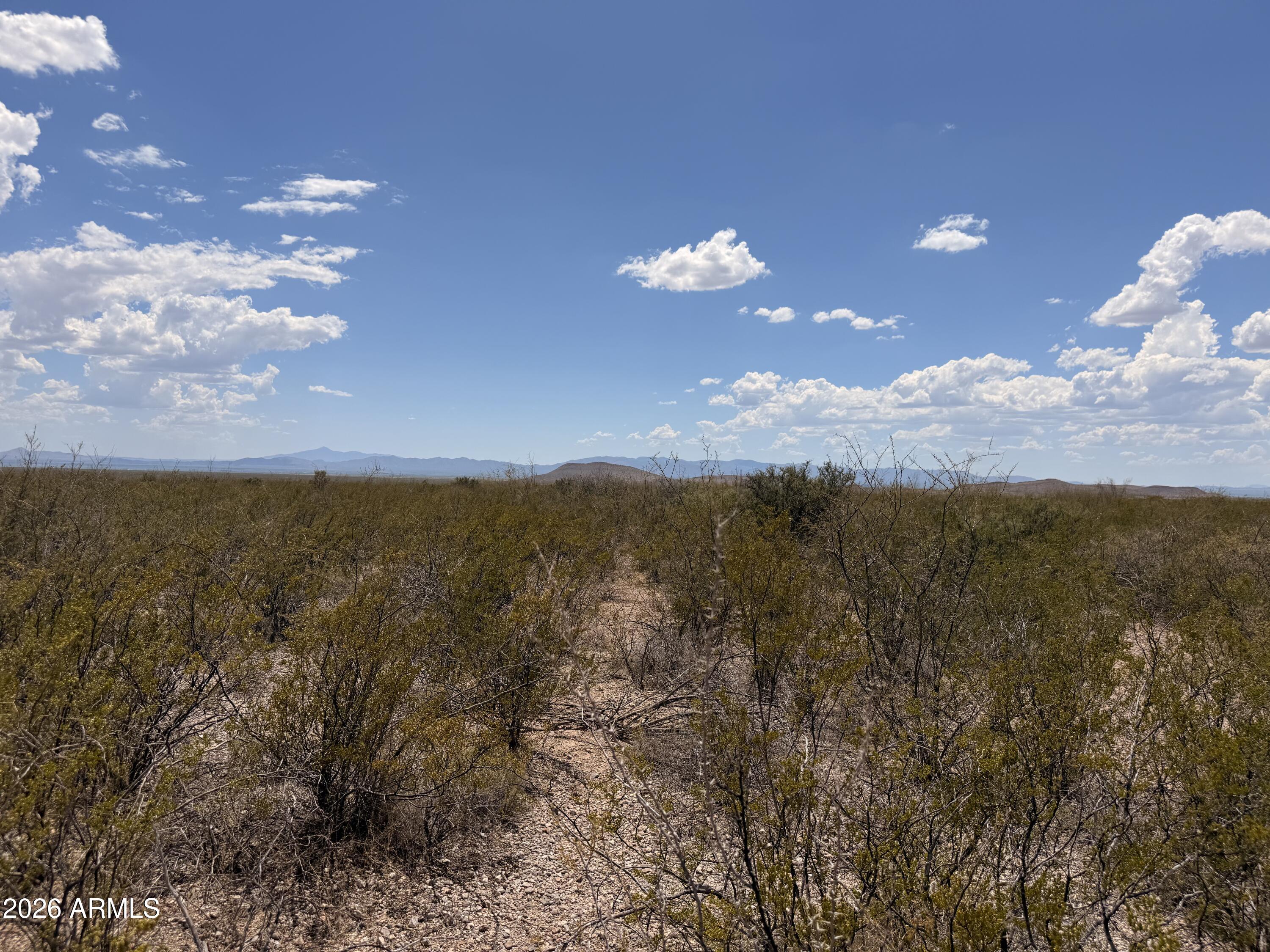 VALLEY SPRINGS 6 - Land