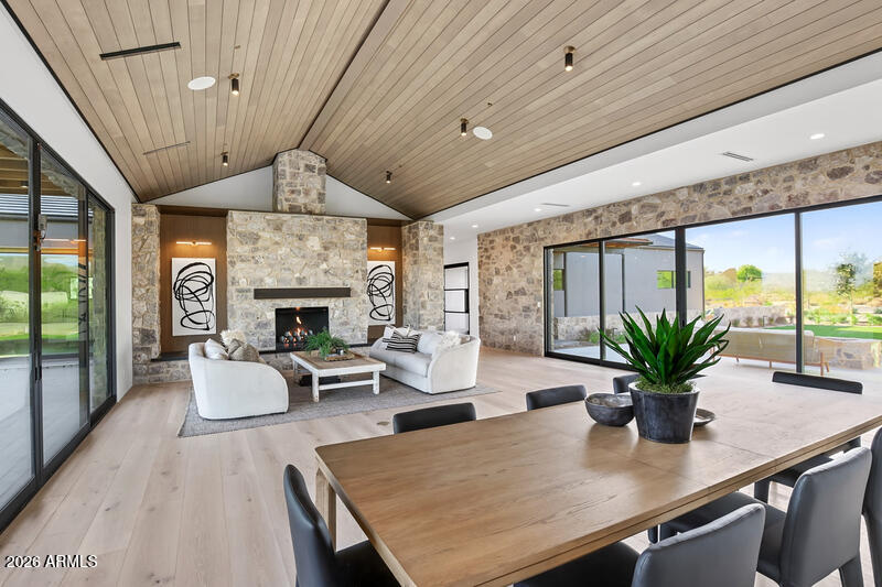PIMA ACRES - Residential