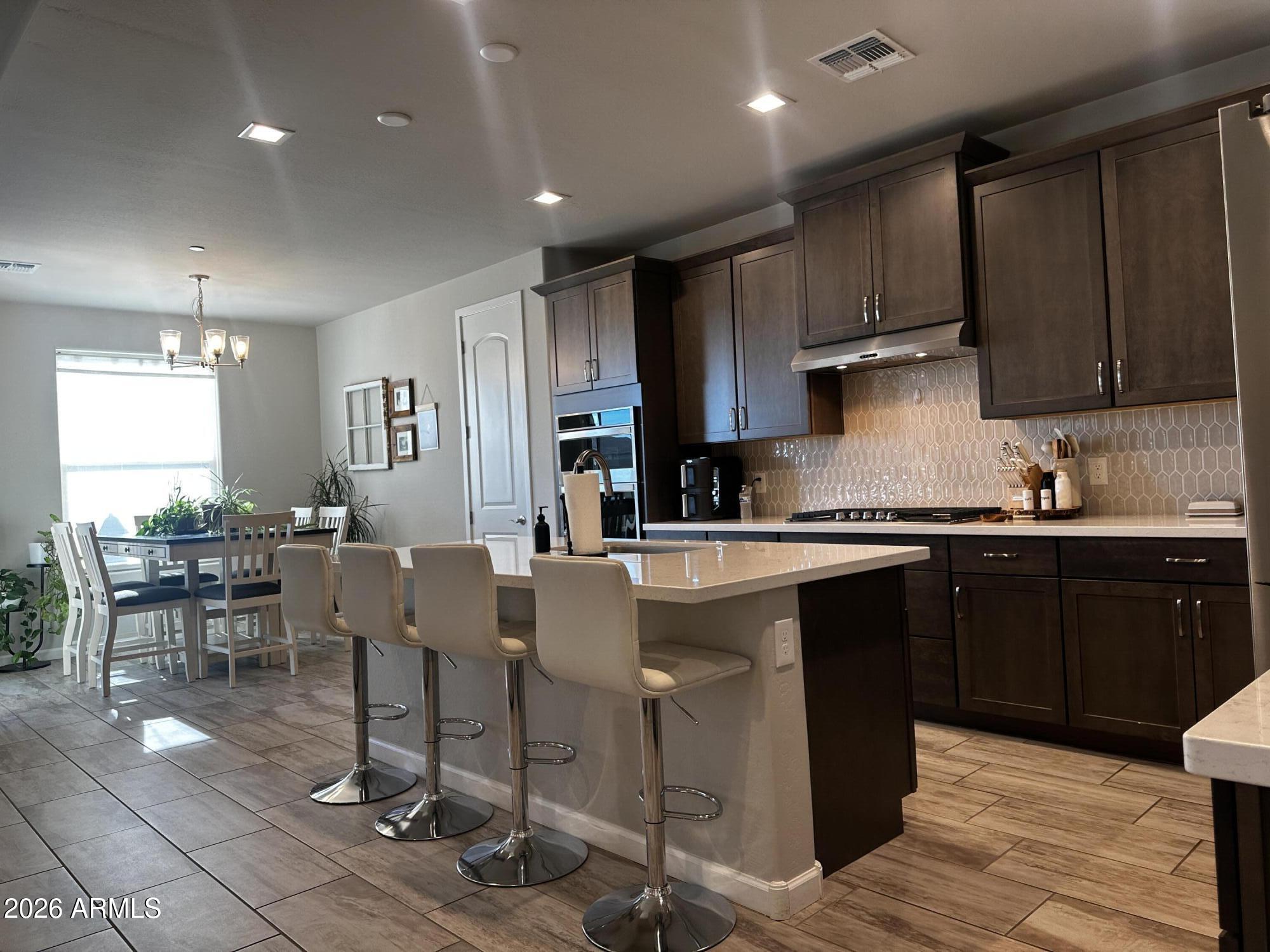 MOUNTAIN GATE - Residential