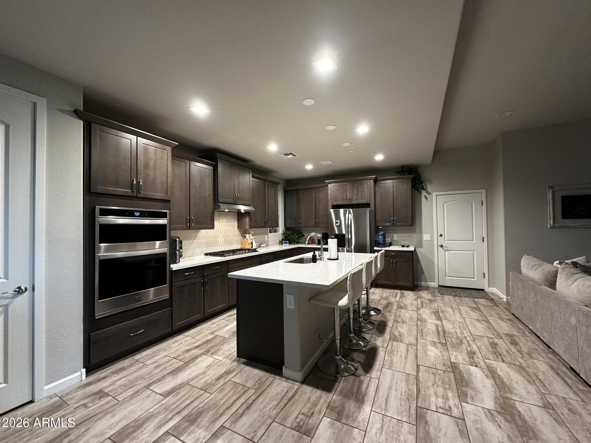 MOUNTAIN GATE - Residential