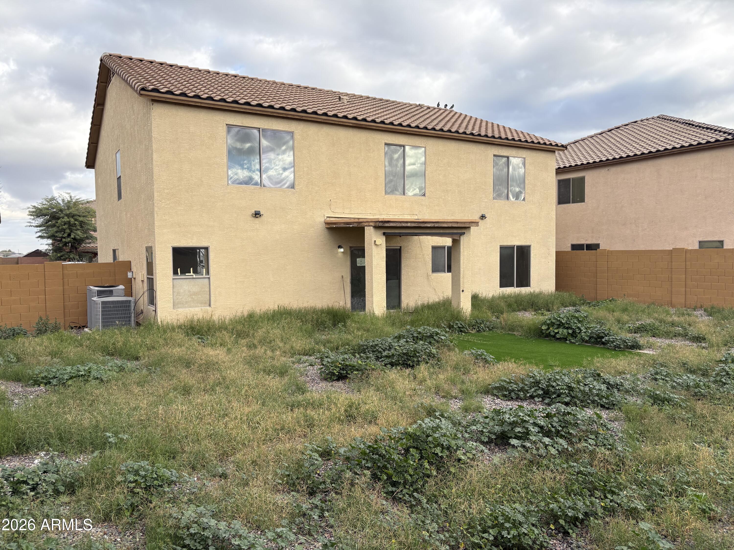 ELIZABETH RANCH - Residential