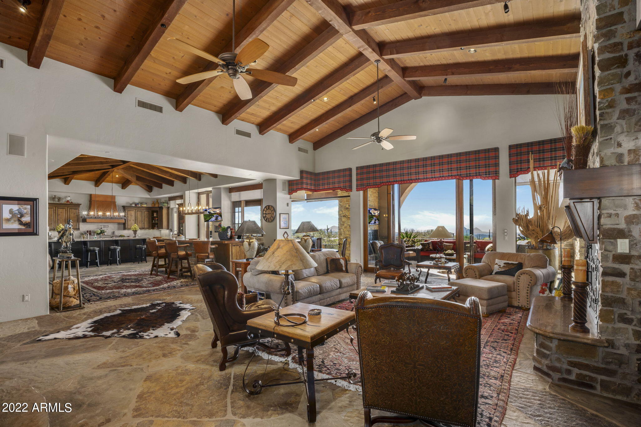 DESERT MOUNTAIN - Residential