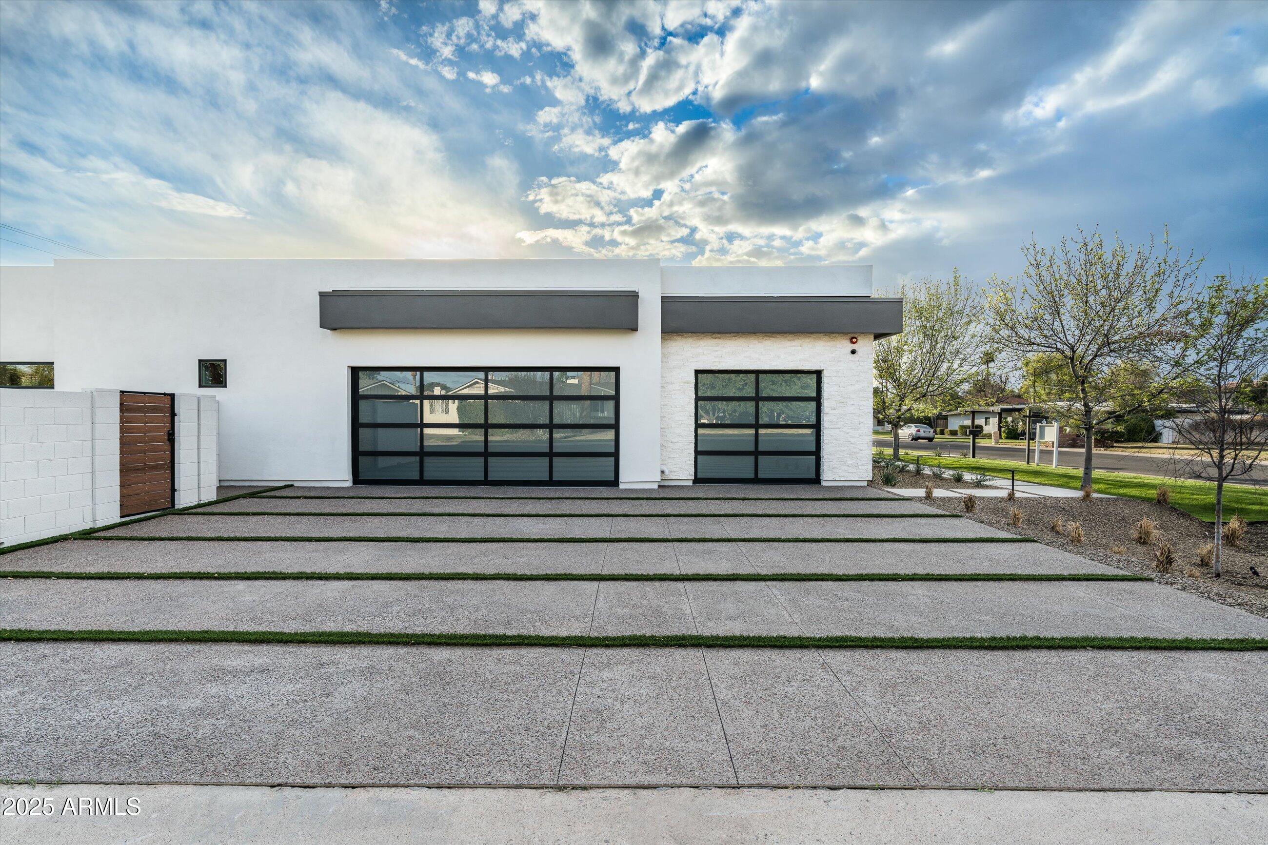 BROPHY ESTATES AMD - Residential