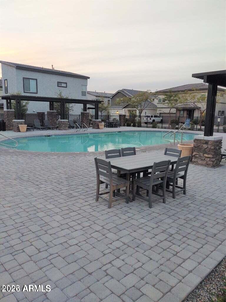 BELLA CORONA - Residential