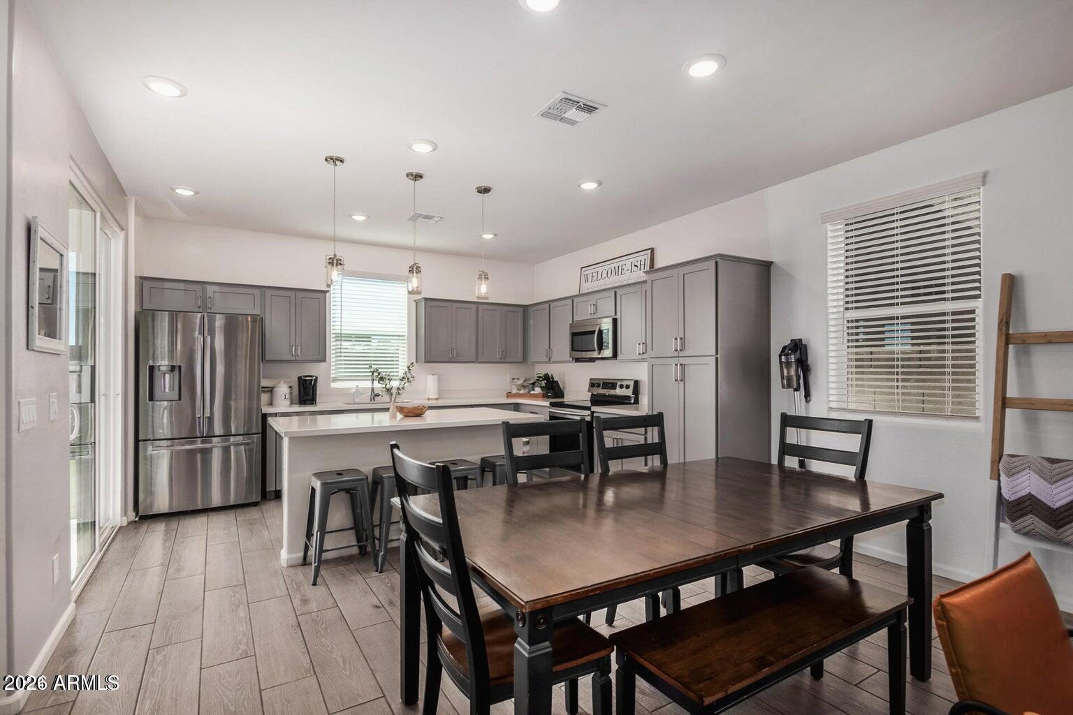 BELLA CORONA - Residential