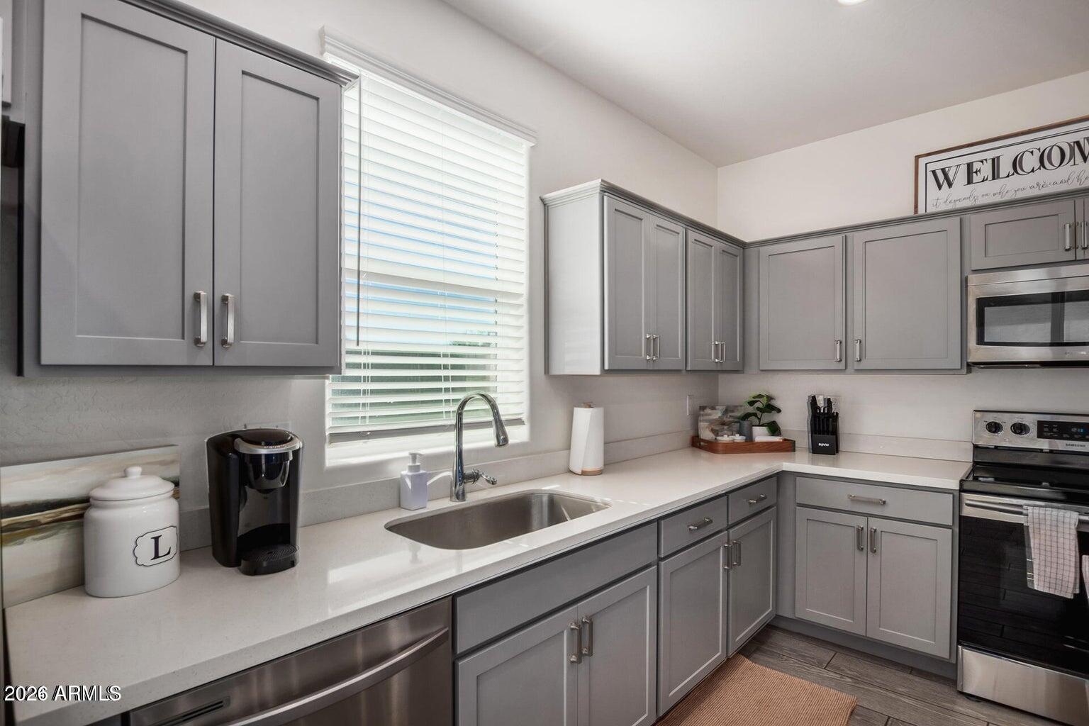 BELLA CORONA - Residential