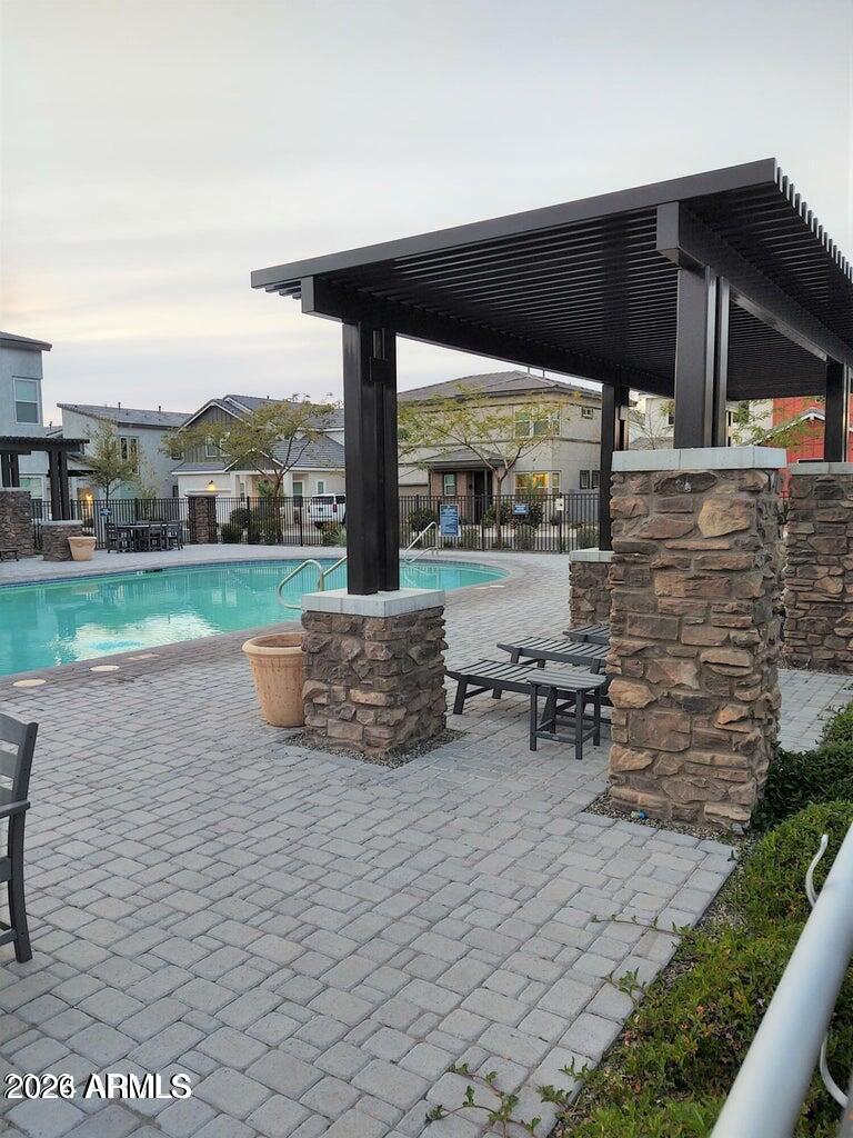 BELLA CORONA - Residential