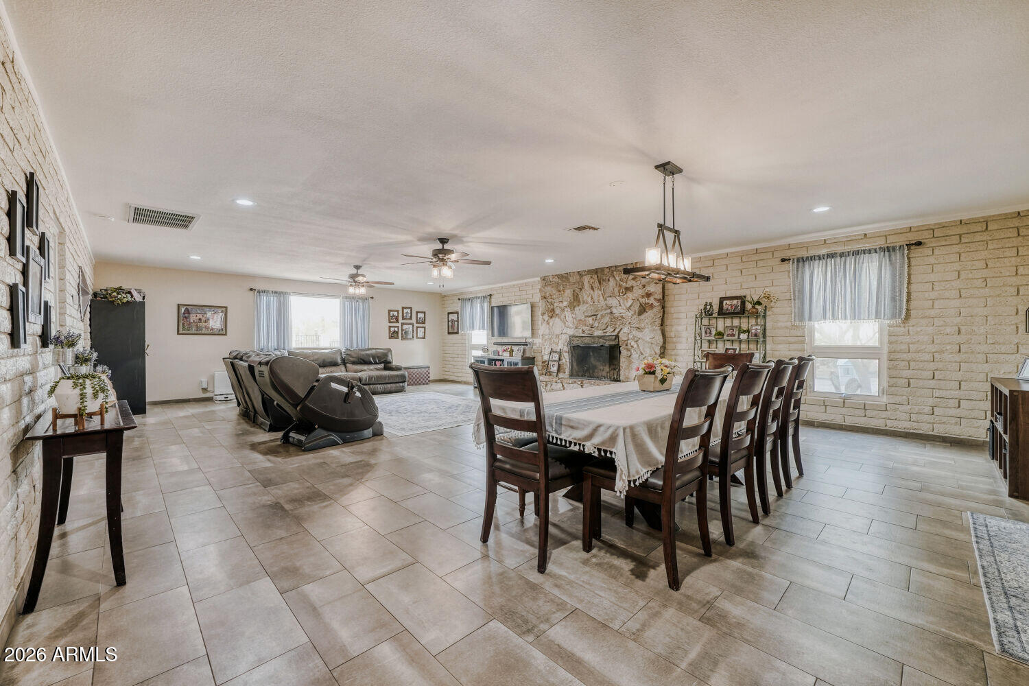 Section: 11 Township: 1N Range: 7E - Residential