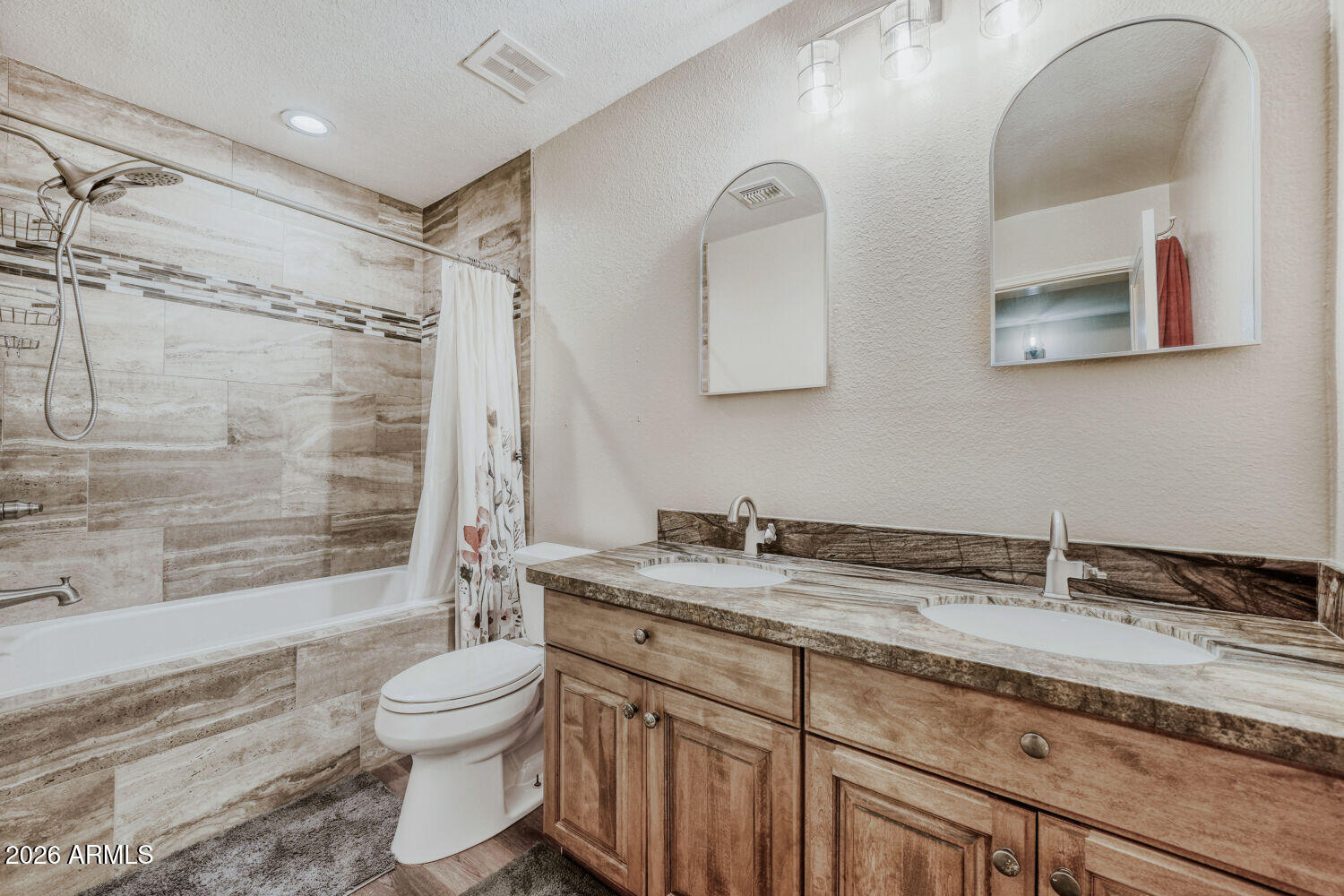 Section: 11 Township: 1N Range: 7E - Residential