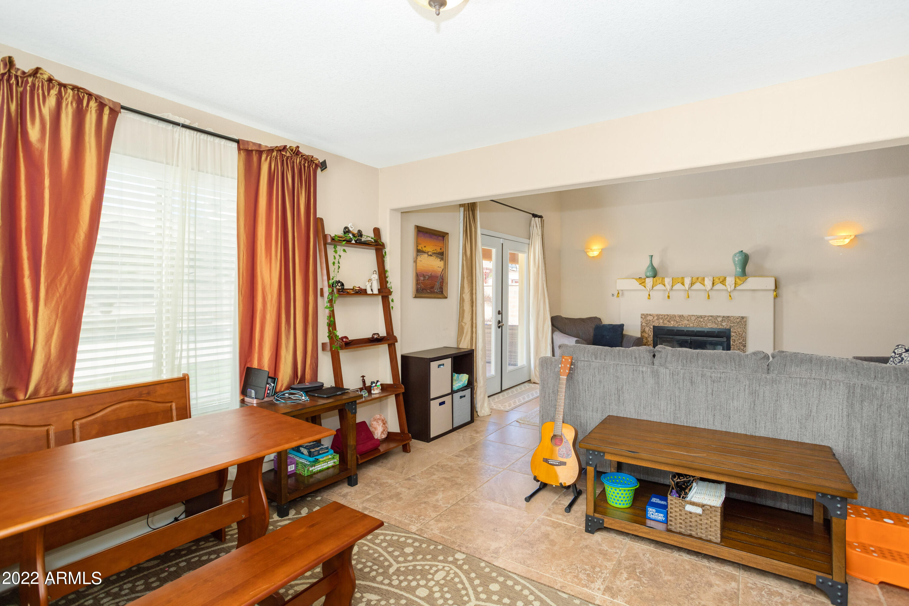 MESA VERDE HEIGHTS - Residential