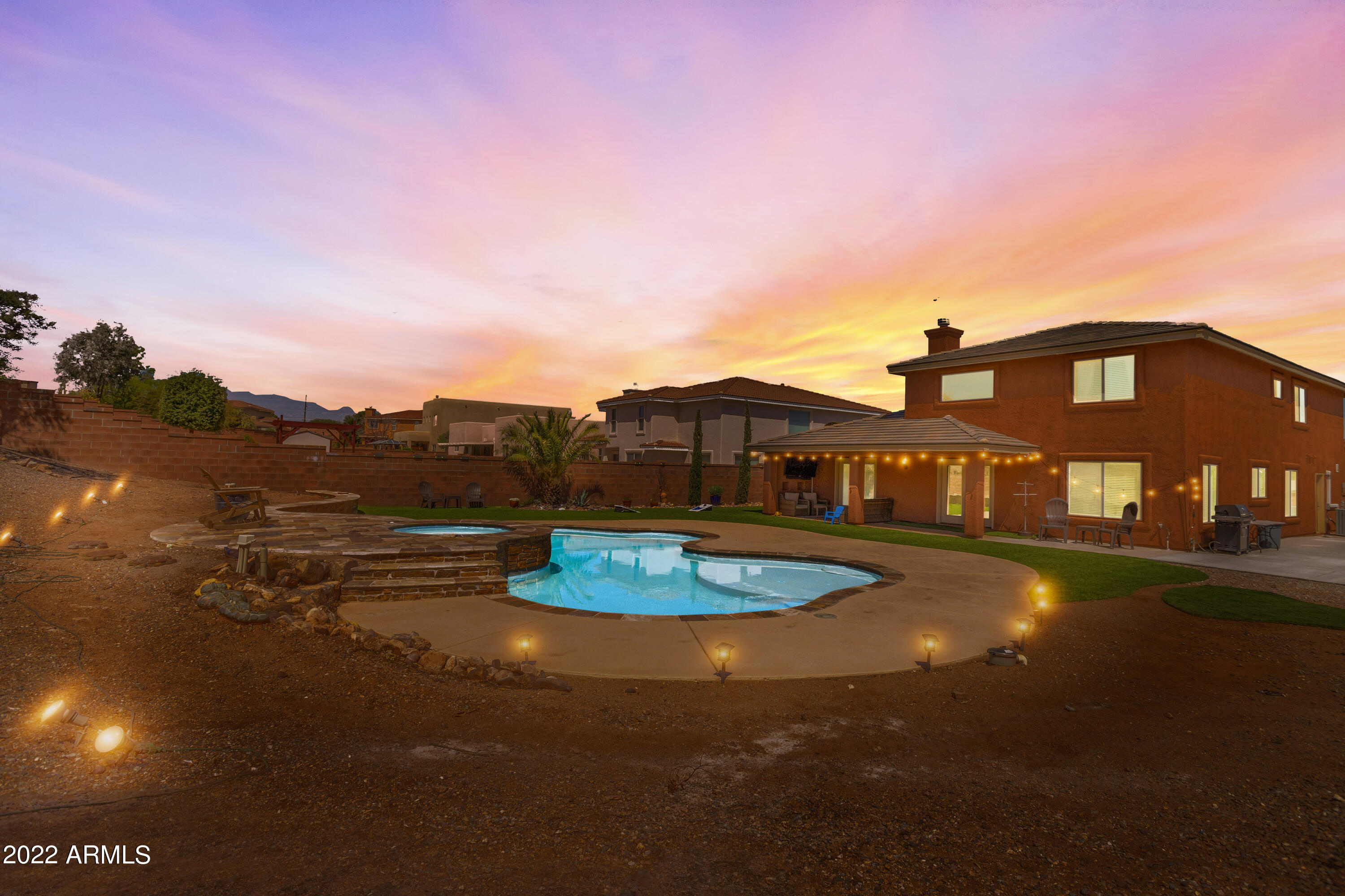 MESA VERDE HEIGHTS - Residential