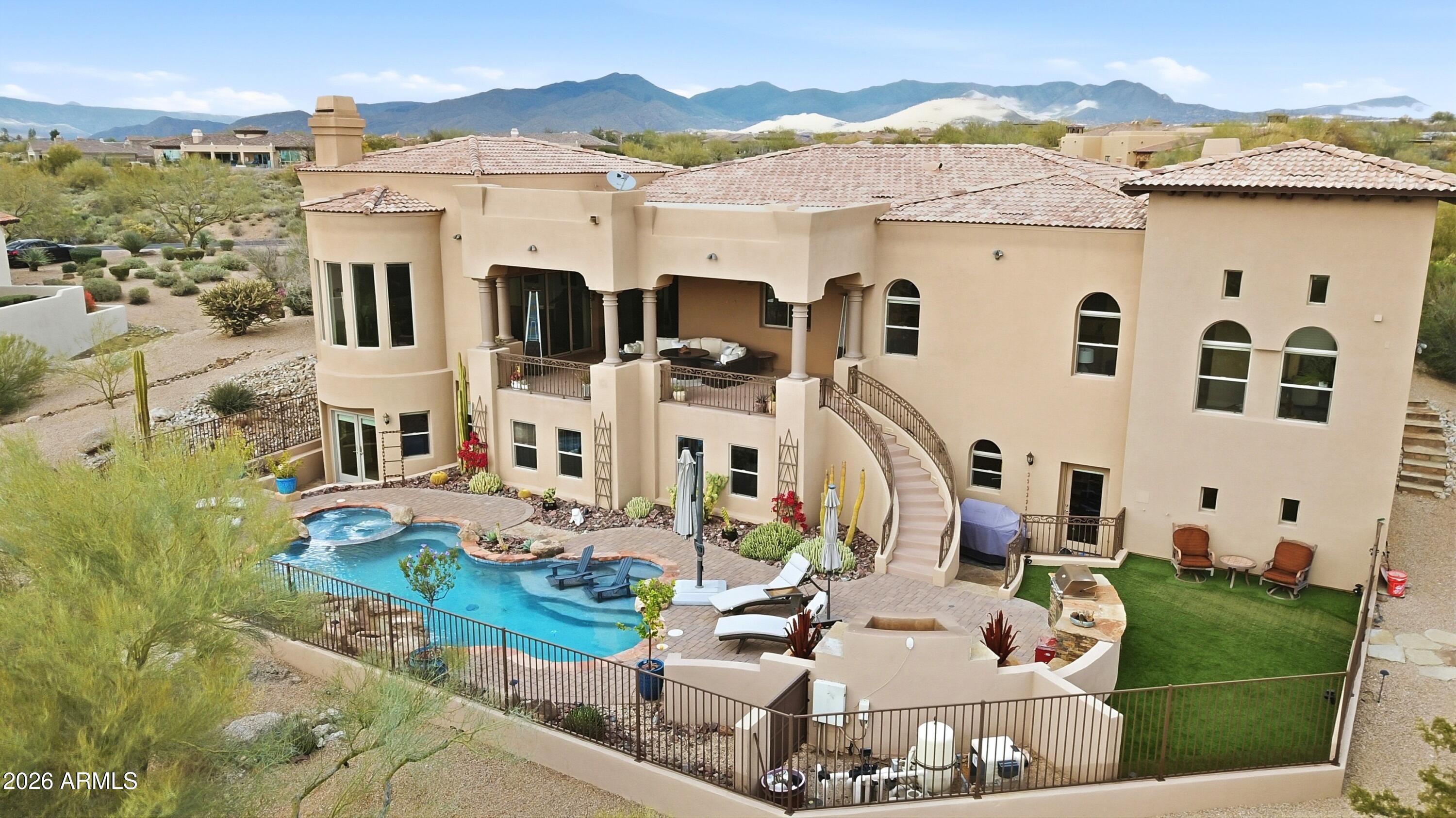 Sierra Boulders - Residential