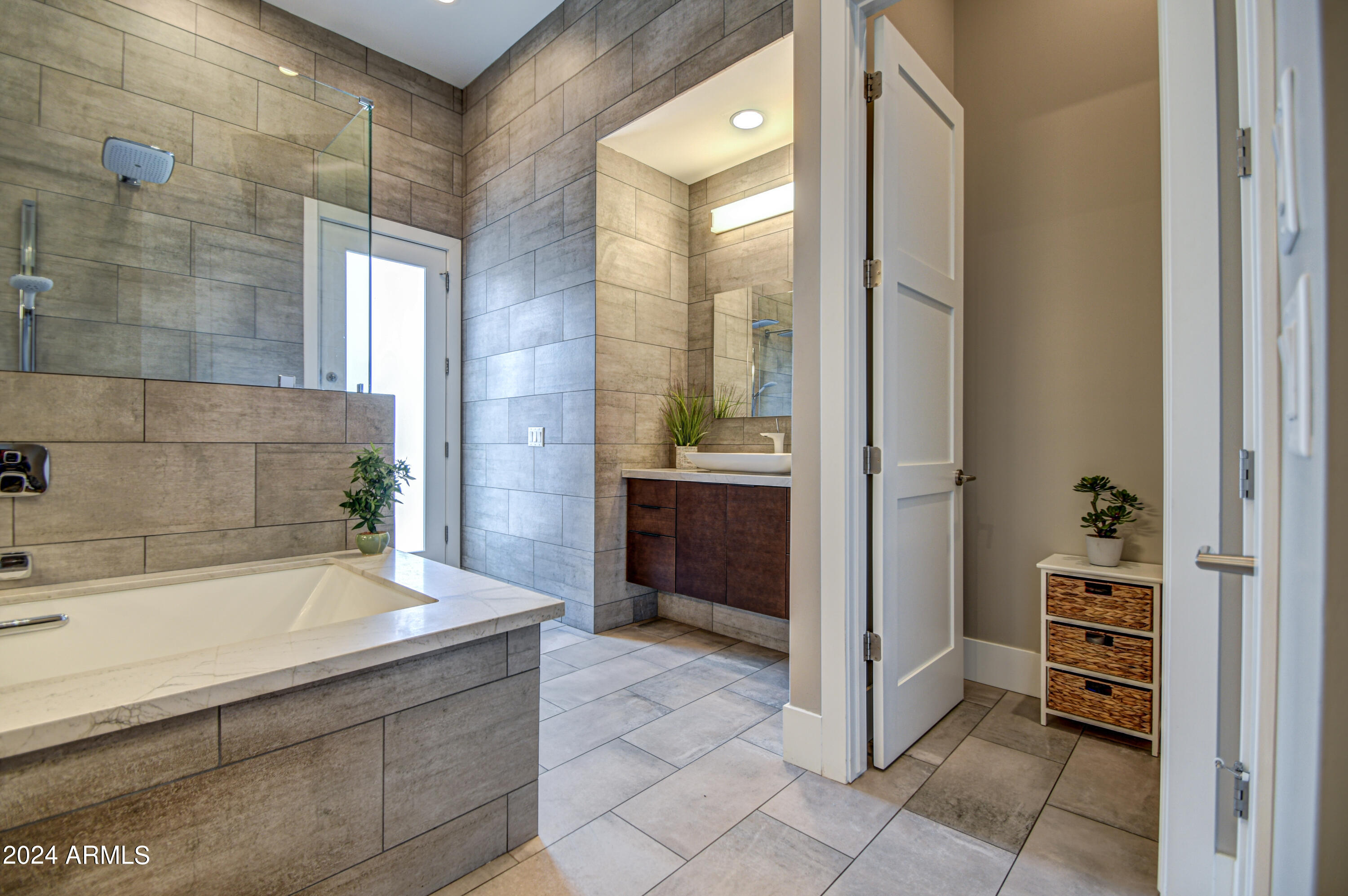 CIRCLE G AT SILVER CREEK AMD - Residential