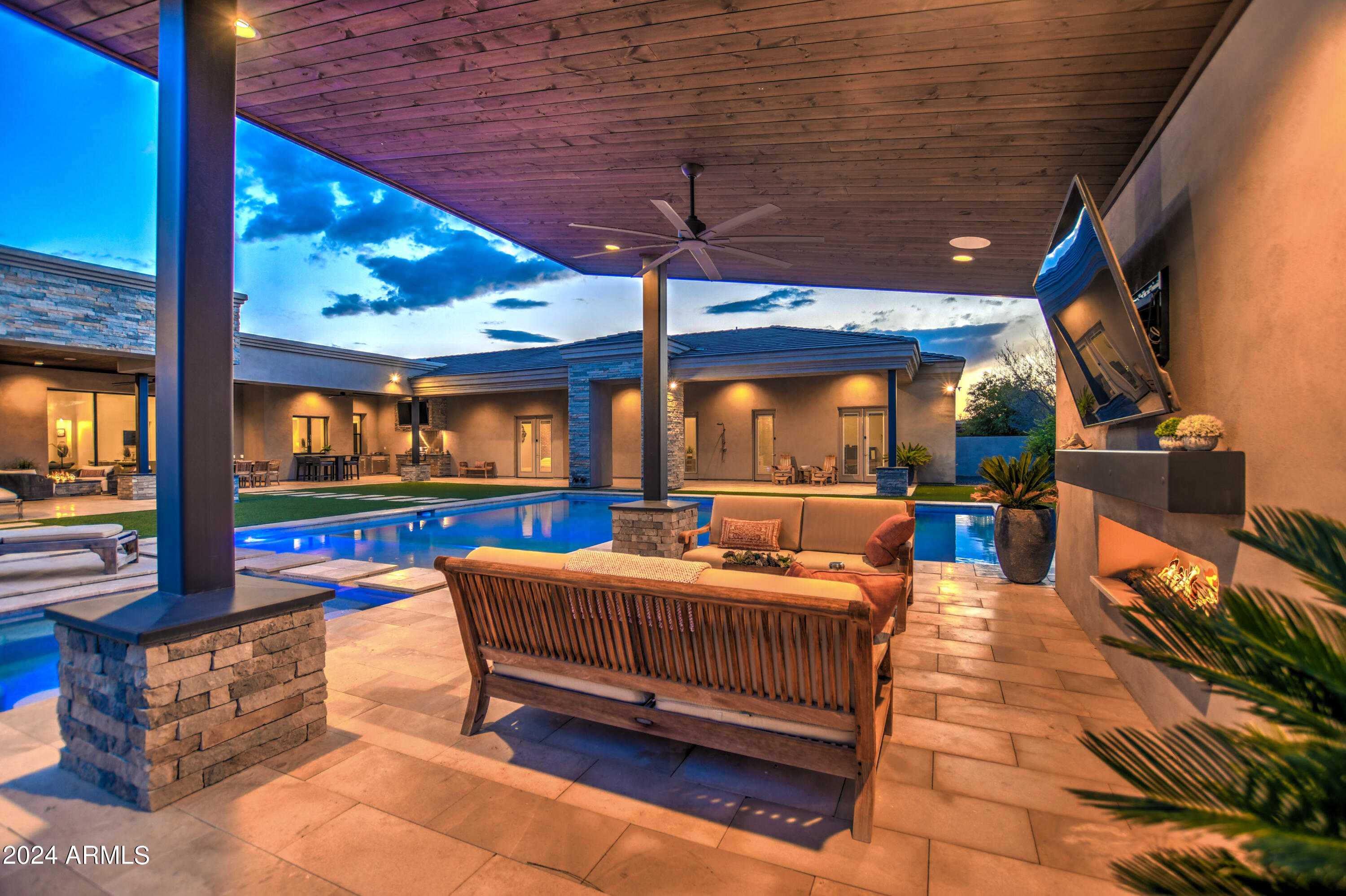 CIRCLE G AT SILVER CREEK AMD - Residential