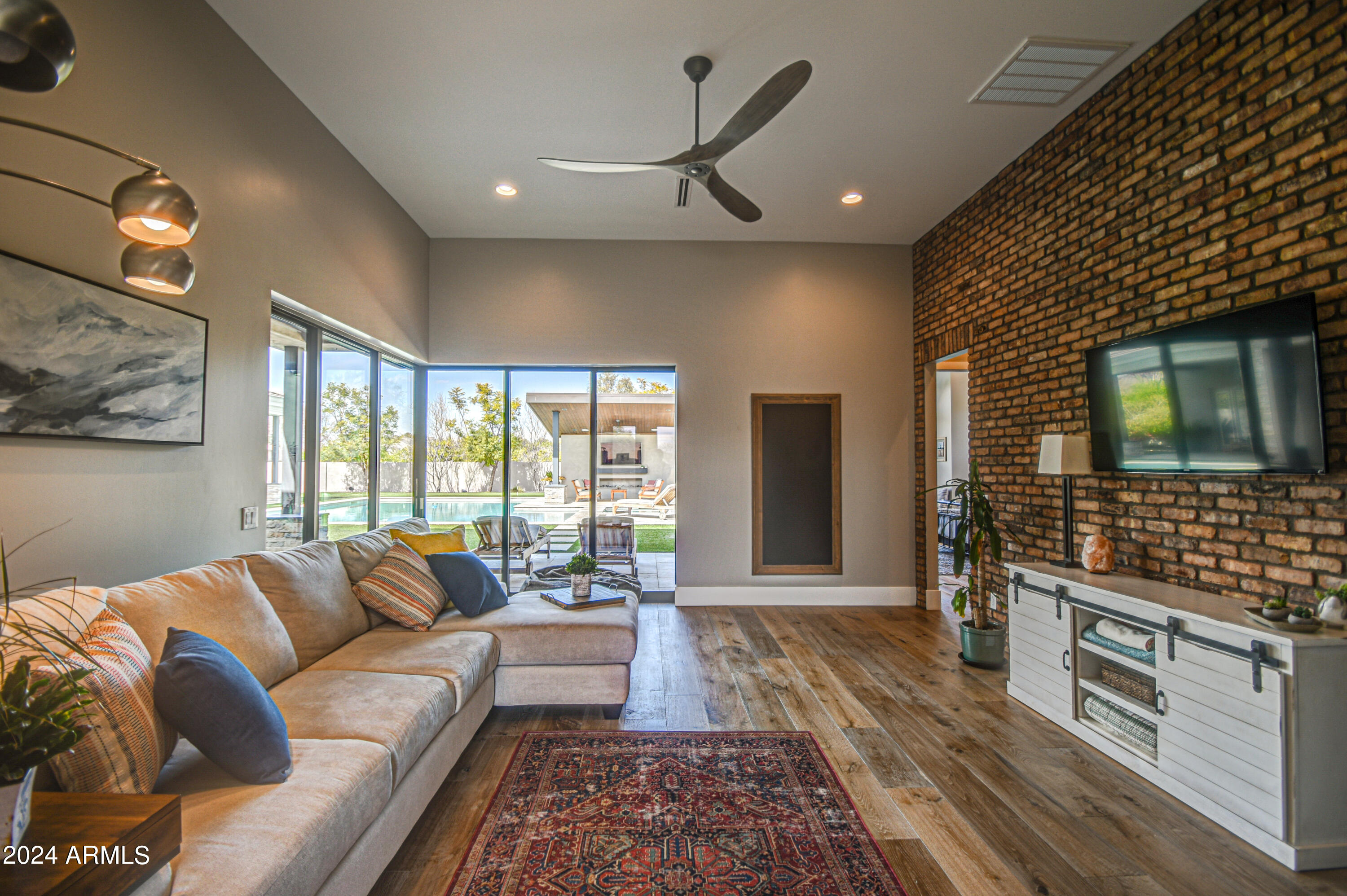 CIRCLE G AT SILVER CREEK AMD - Residential