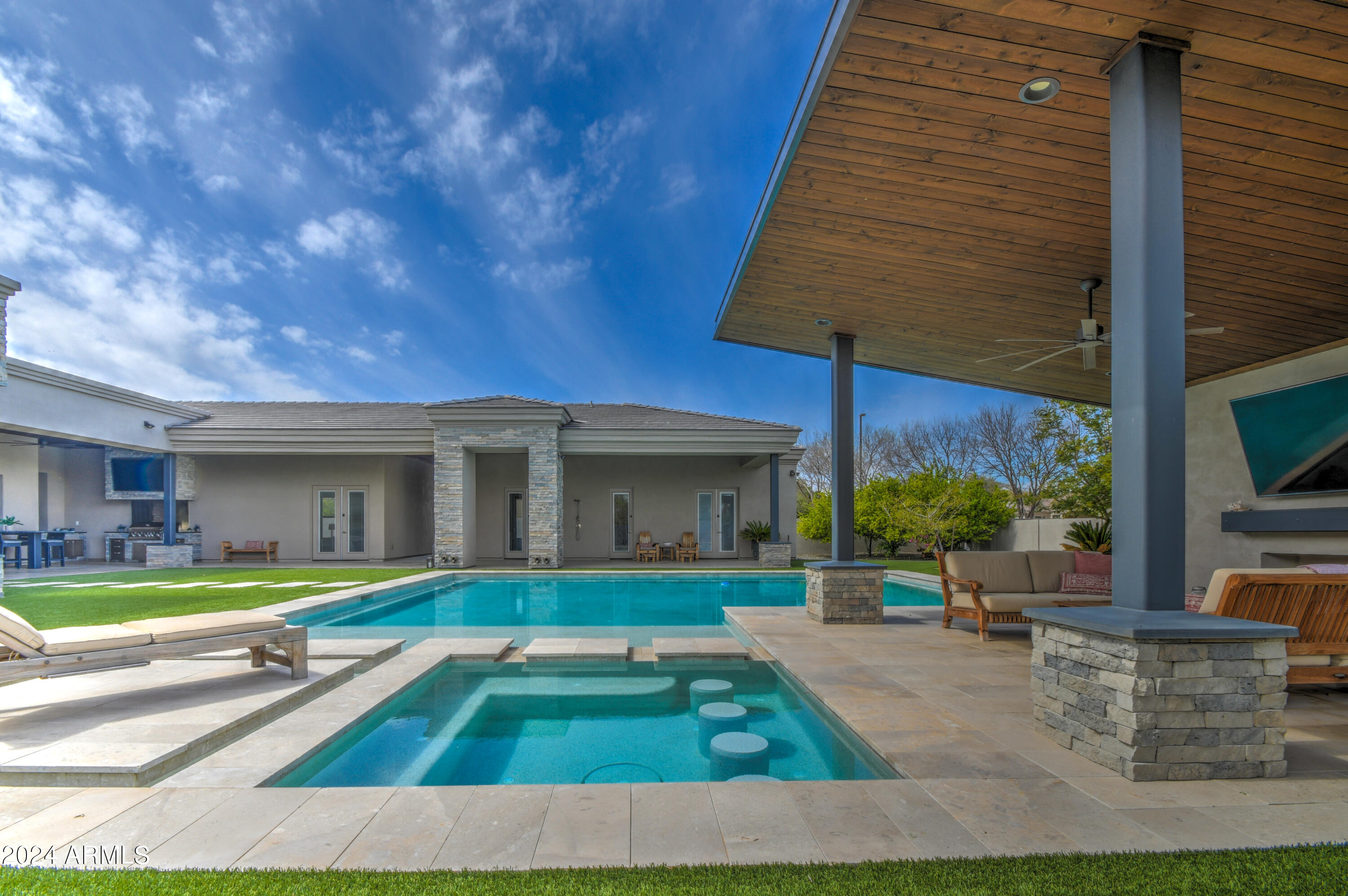 CIRCLE G AT SILVER CREEK AMD - Residential