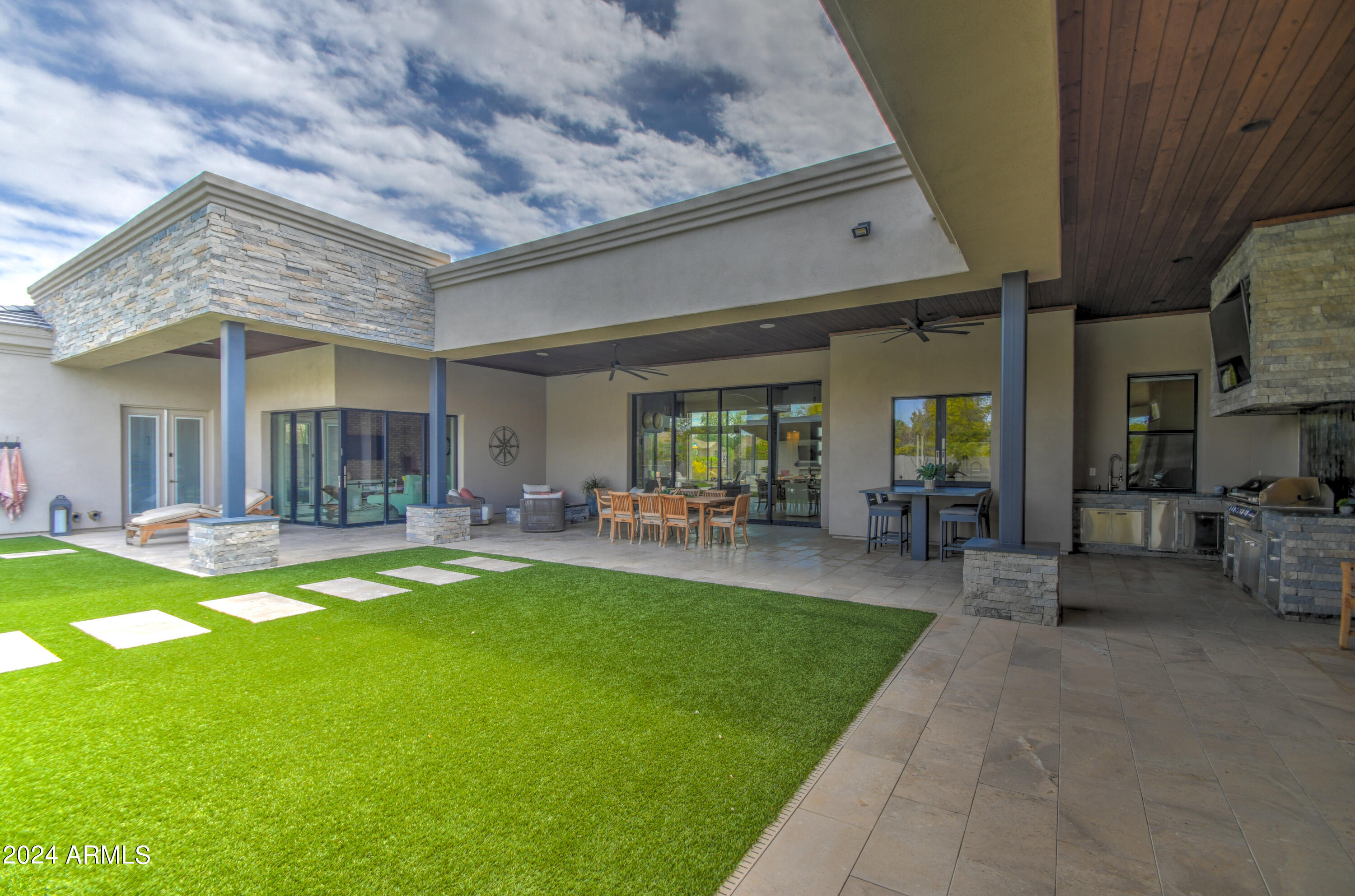 CIRCLE G AT SILVER CREEK AMD - Residential