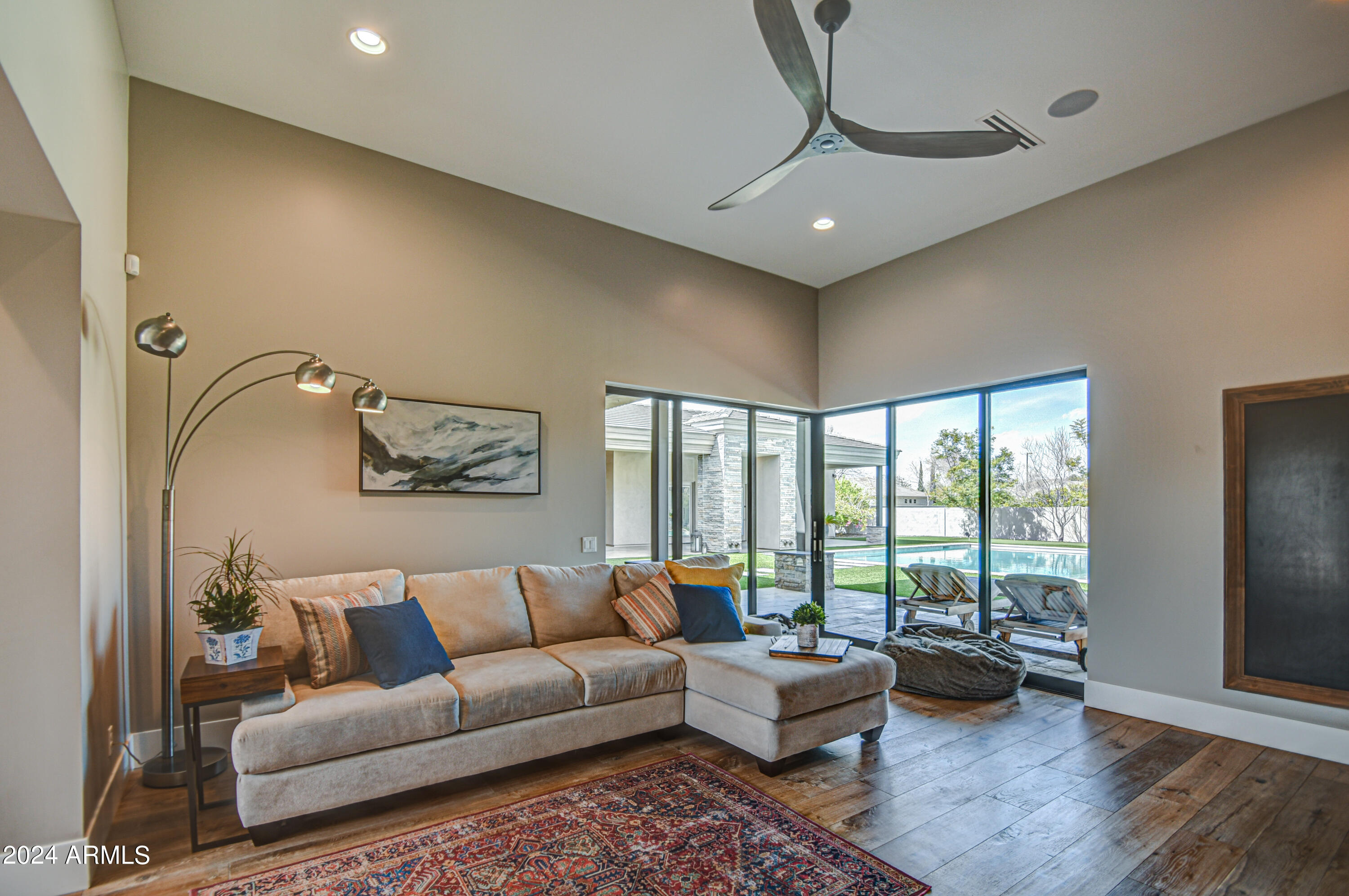 CIRCLE G AT SILVER CREEK AMD - Residential