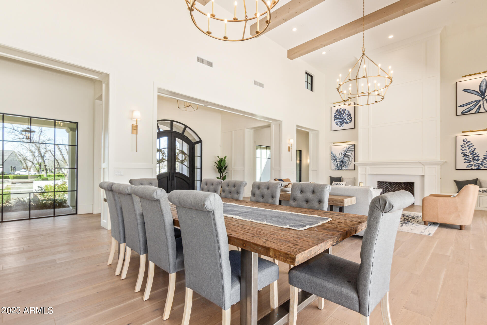 PECAN LIGHTS - Residential