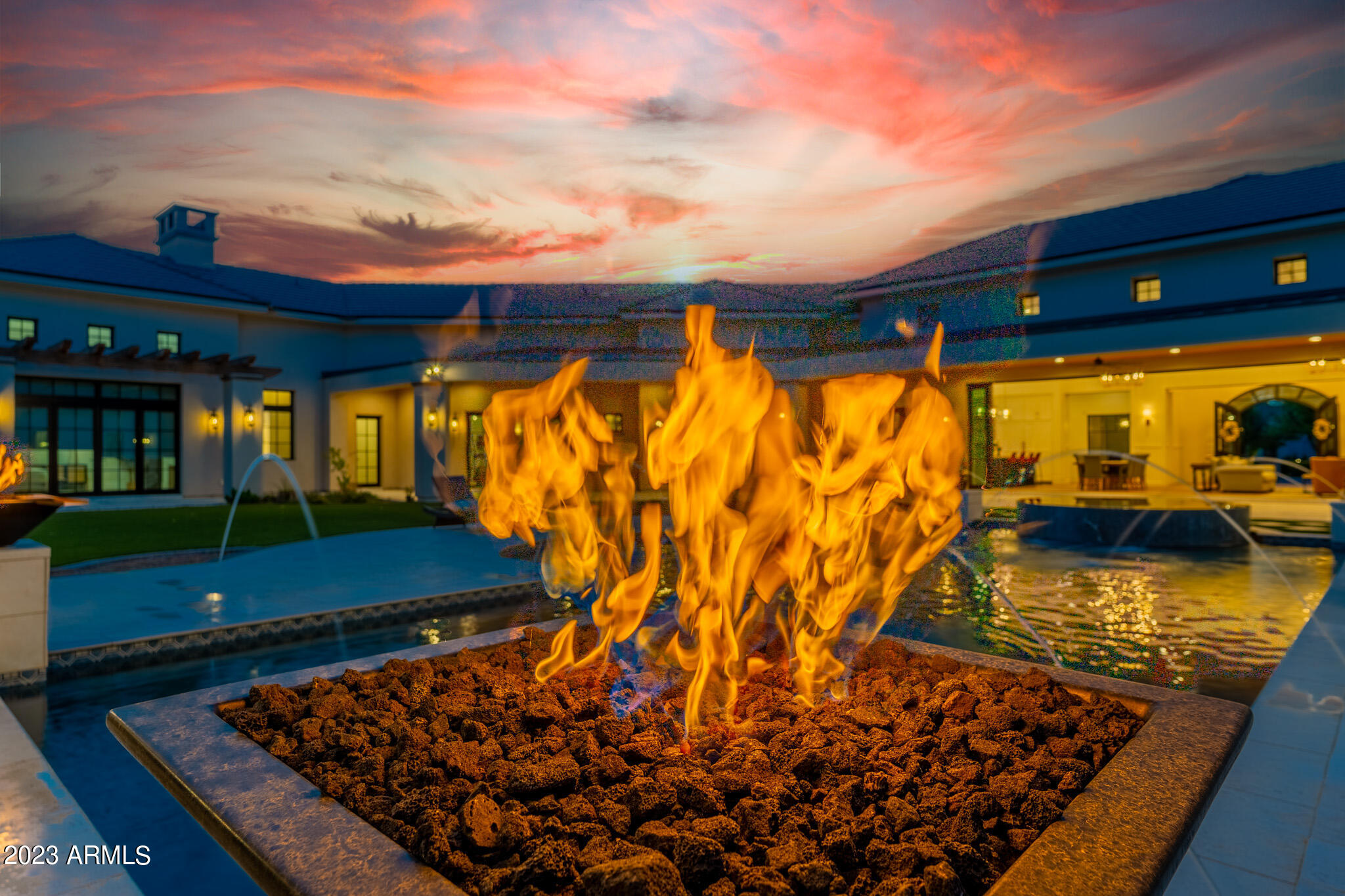 PECAN LIGHTS - Residential