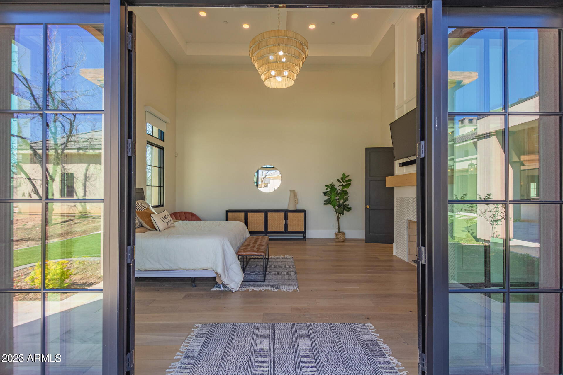 PECAN LIGHTS - Residential