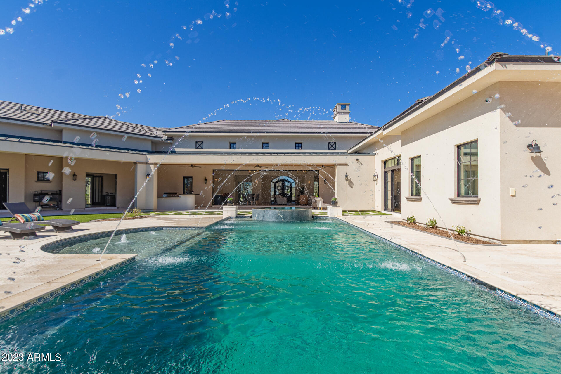 PECAN LIGHTS - Residential