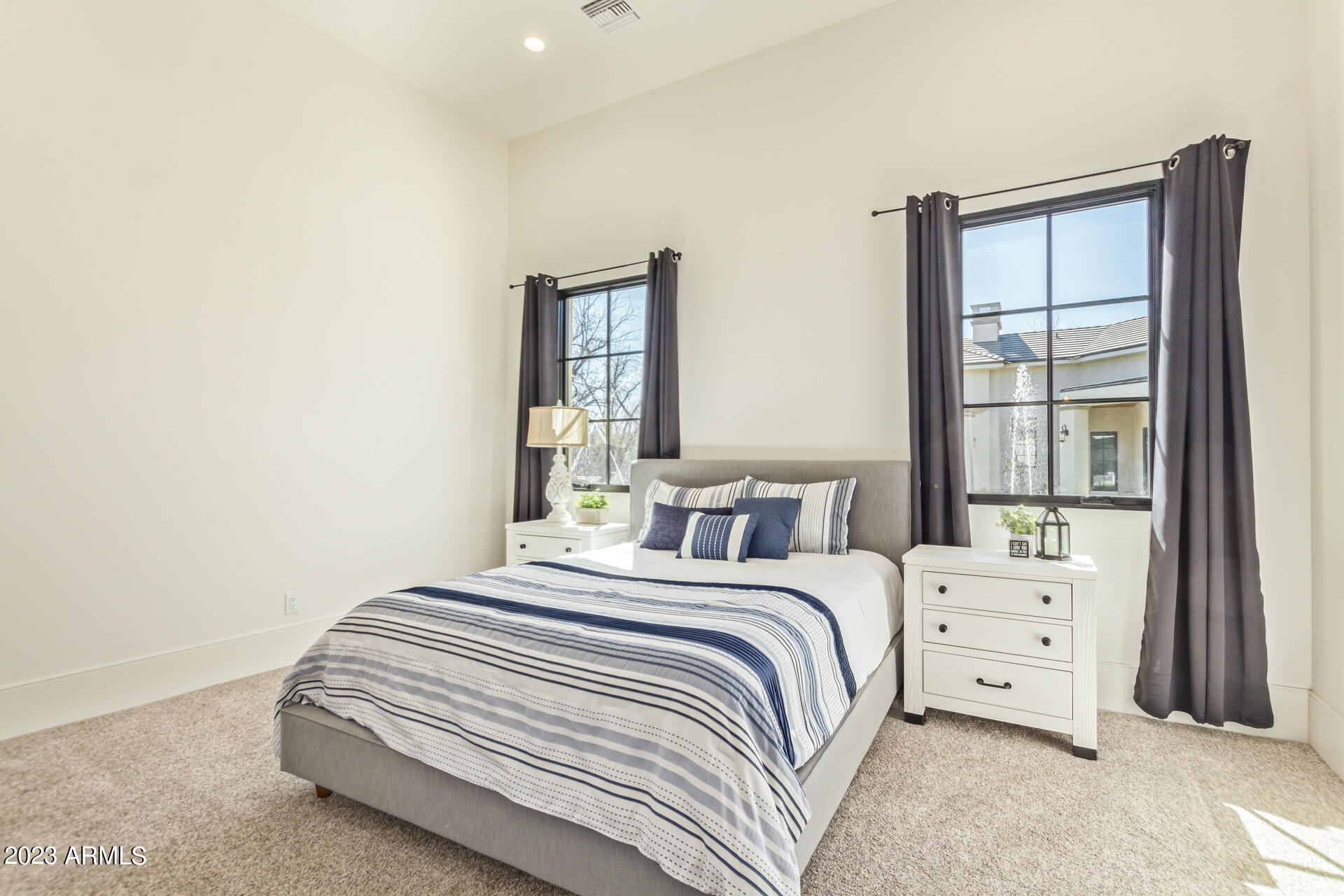 PECAN LIGHTS - Residential