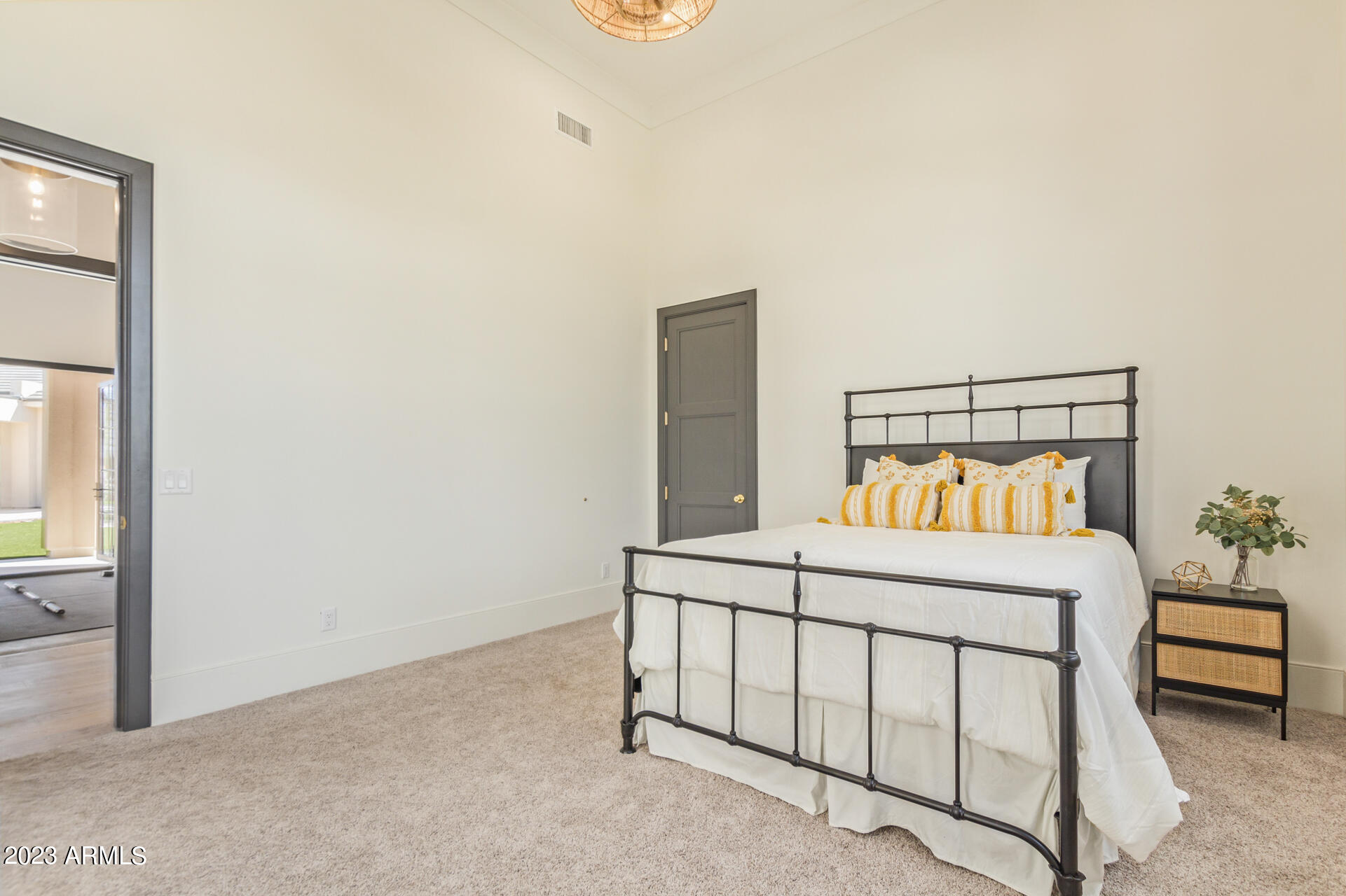 PECAN LIGHTS - Residential