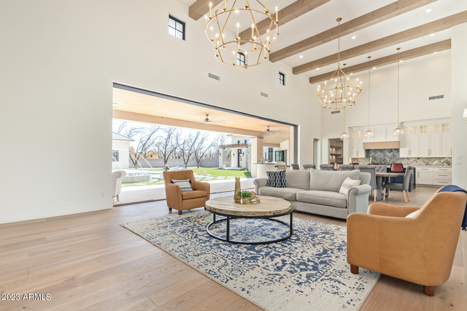 PECAN LIGHTS - Residential