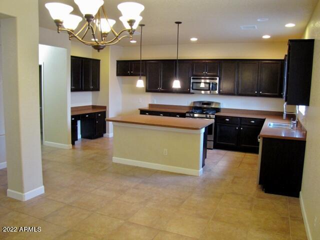 REFLECTIONS AT VALIENTE - Residential Lease