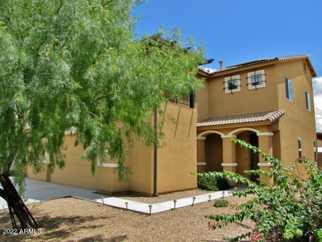 REFLECTIONS AT VALIENTE - Residential Lease