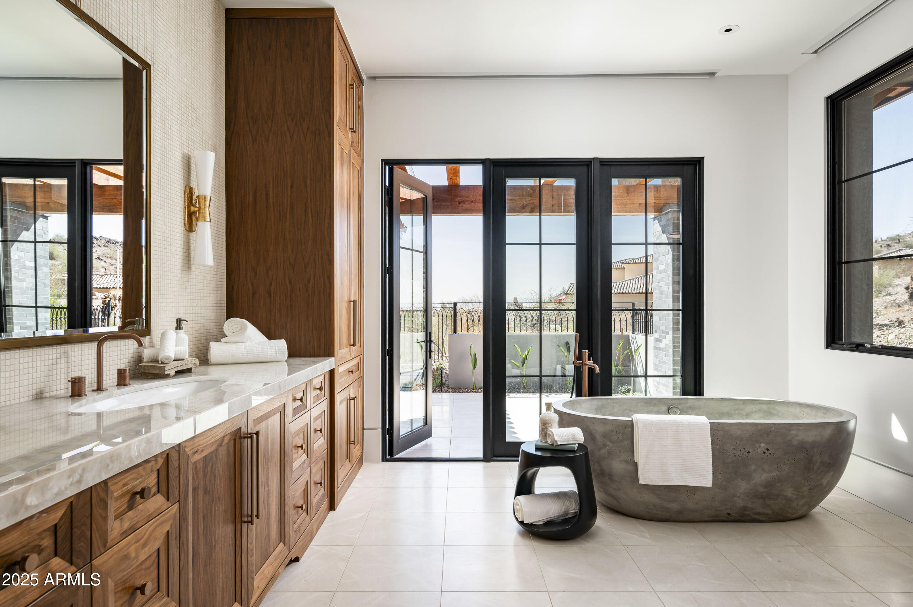 LINCOLN 40 - Residential