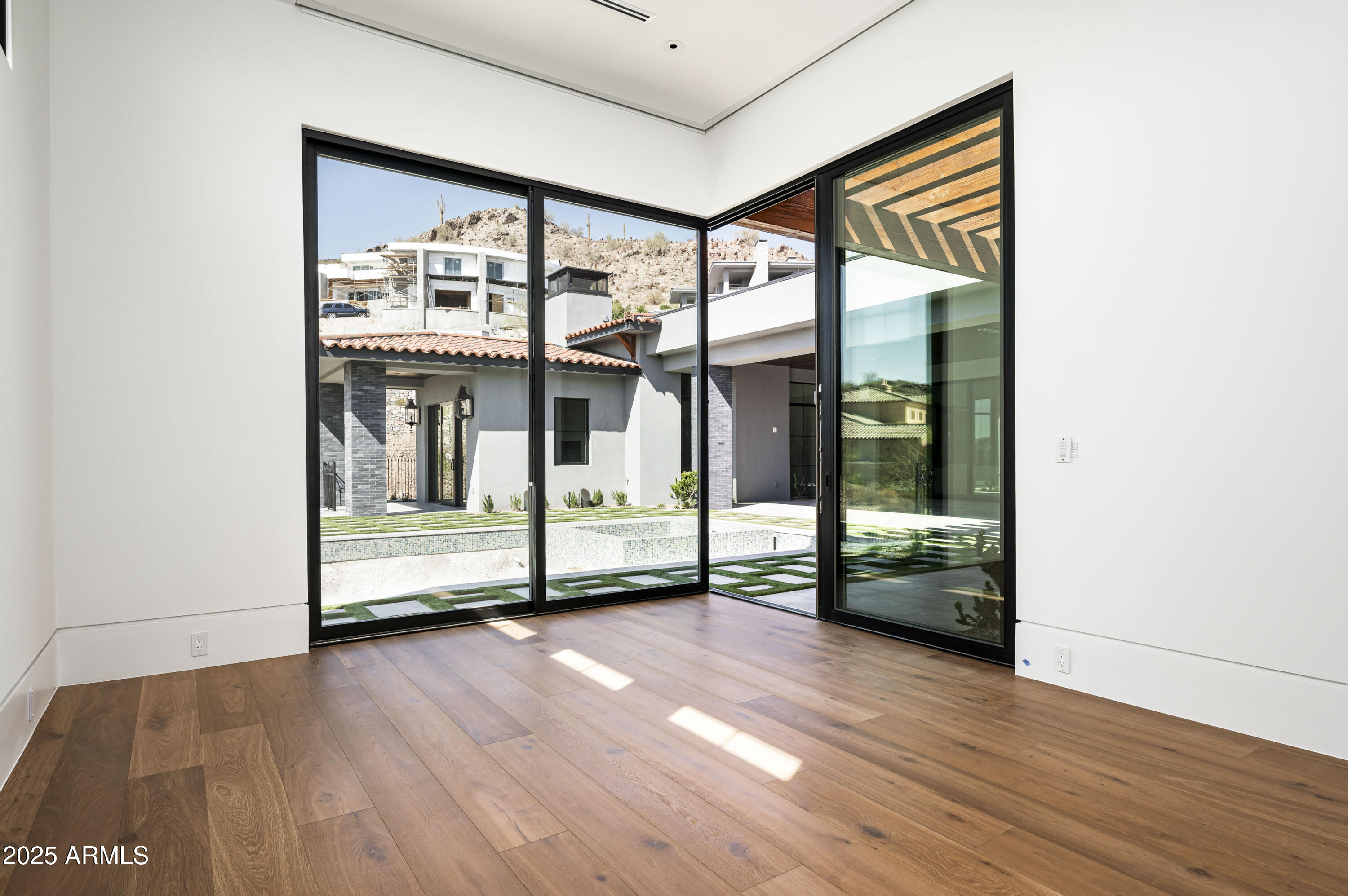 LINCOLN 40 - Residential