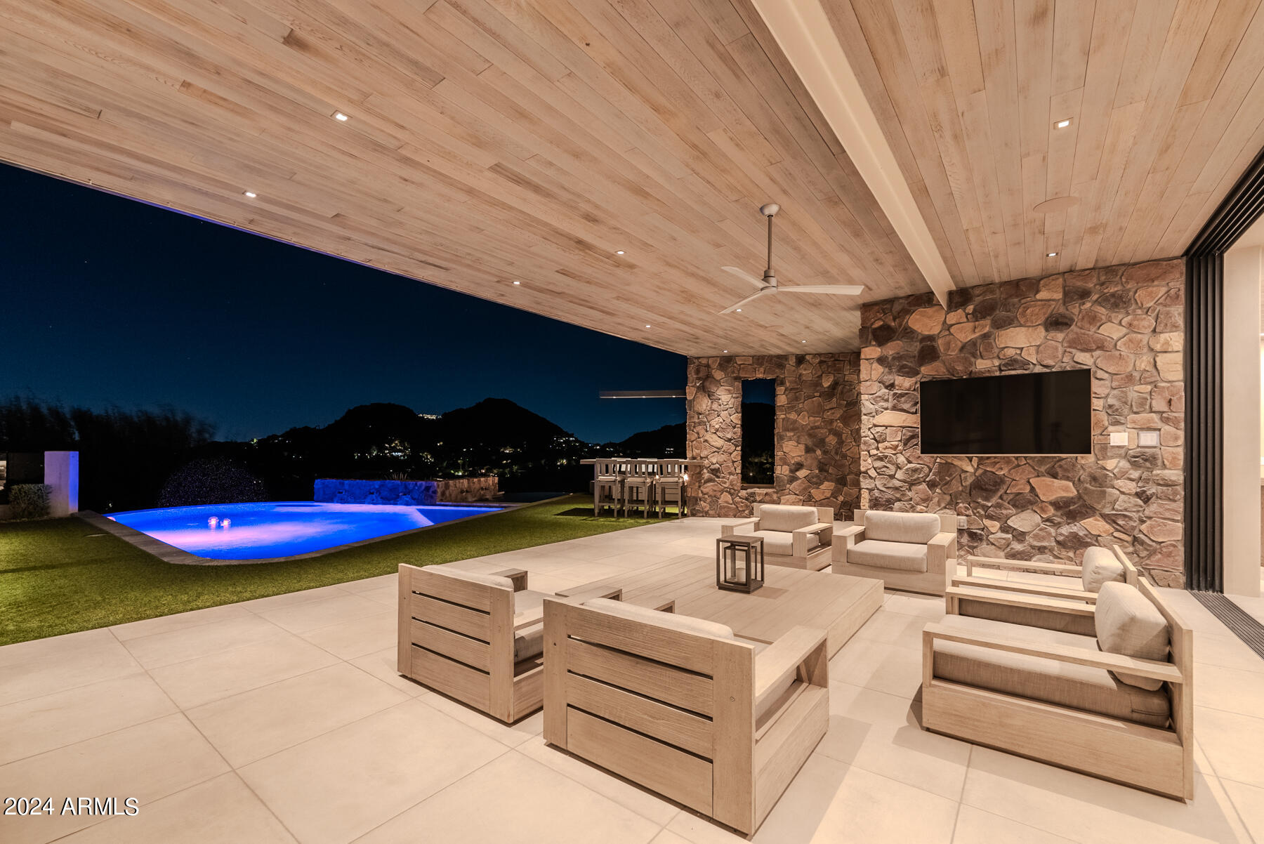CLEARWATER HILLS - Residential