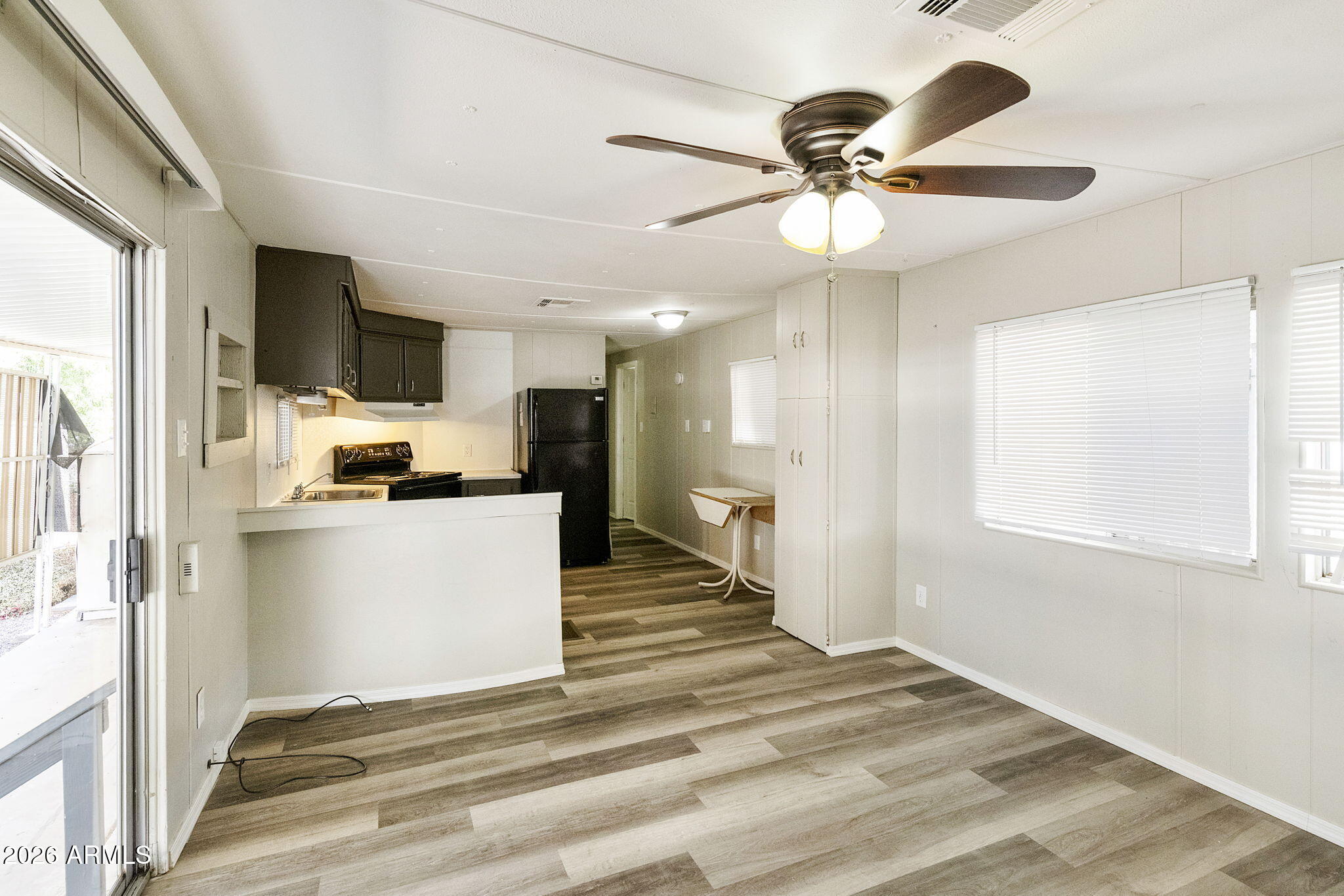 Golden Acres Mobile Home Manor - Residential